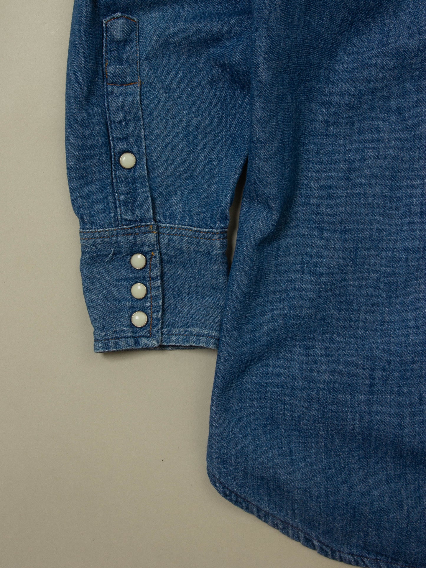 Vtg 1970s Maverick Blue Bell Denim Shirt - Made in USA (M)
