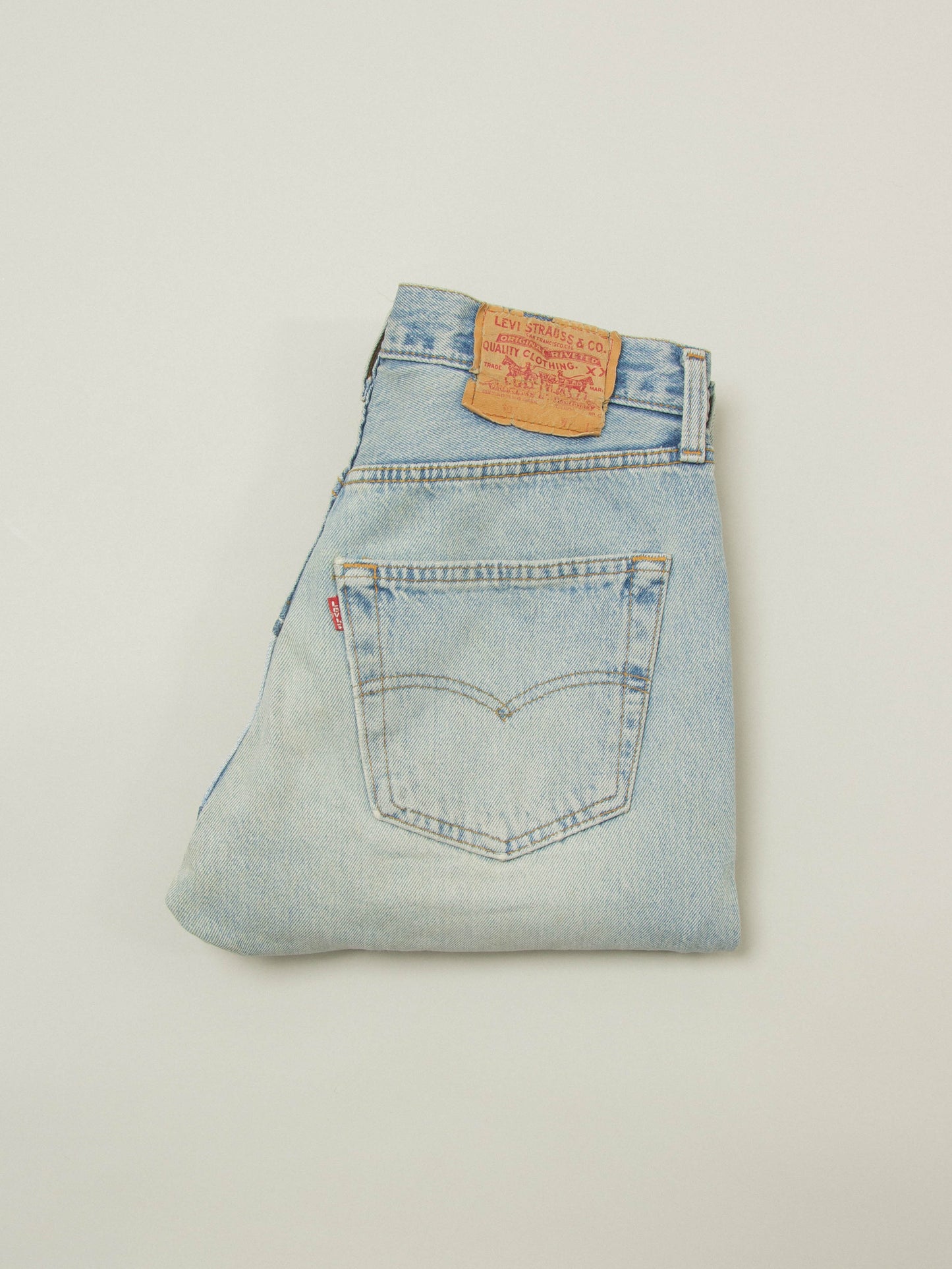 Vtg 1990s Levi's 501 Jeans - Made in USA (30x33)