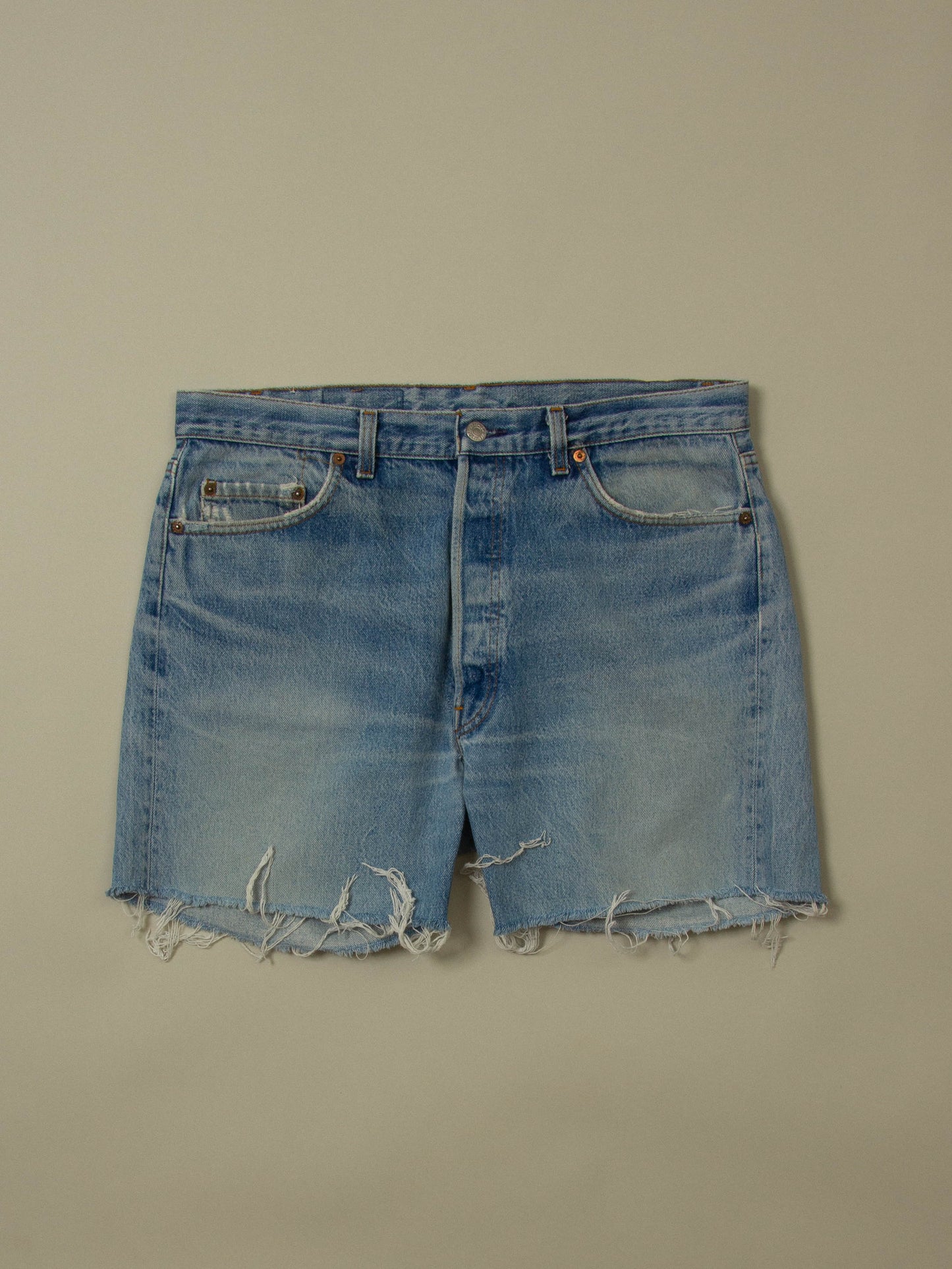 Vtg 1980s Levi's Shorts - Made in USA (36")