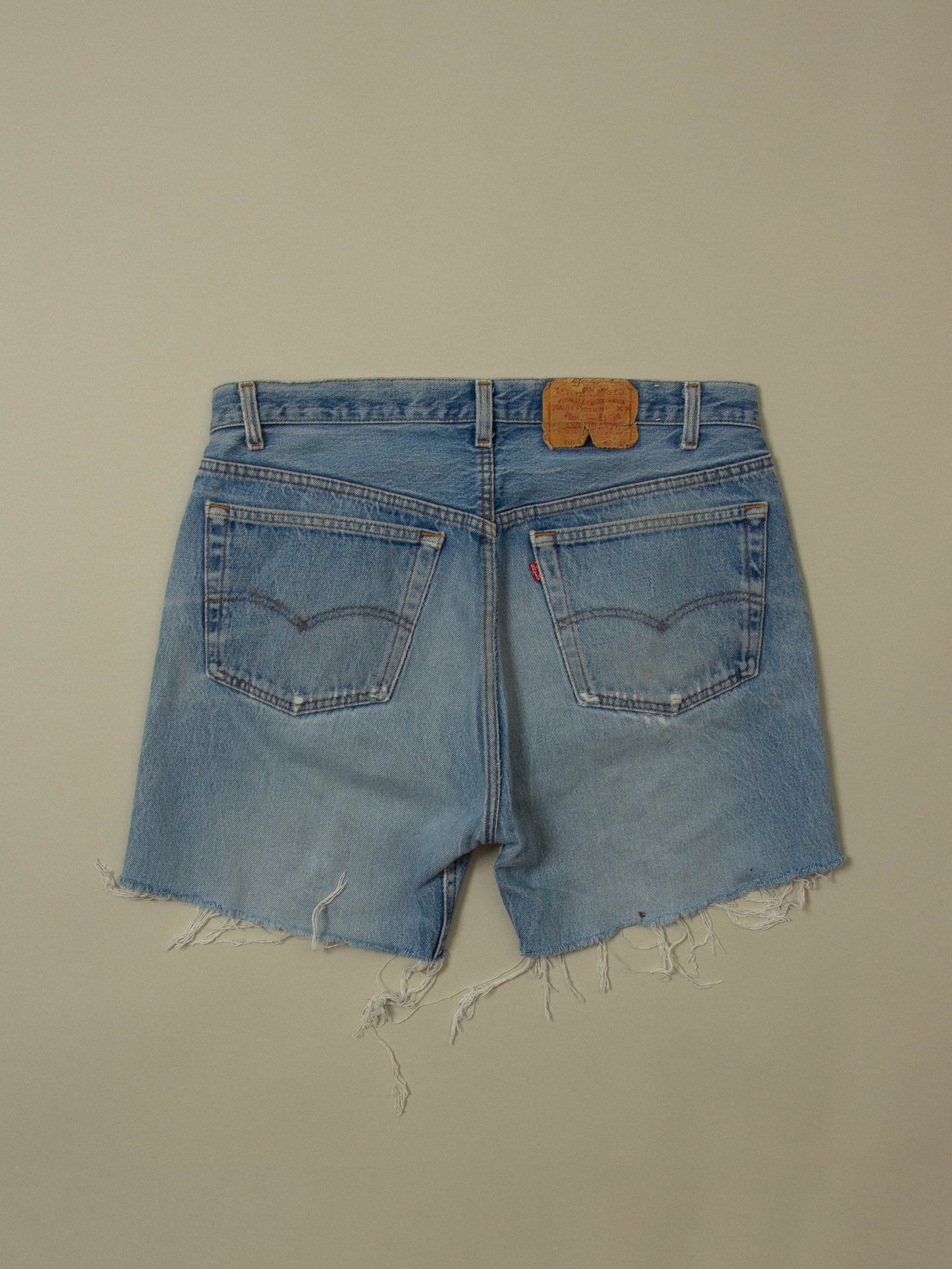 Vtg 1980s Levi's Shorts - Made in USA (36")