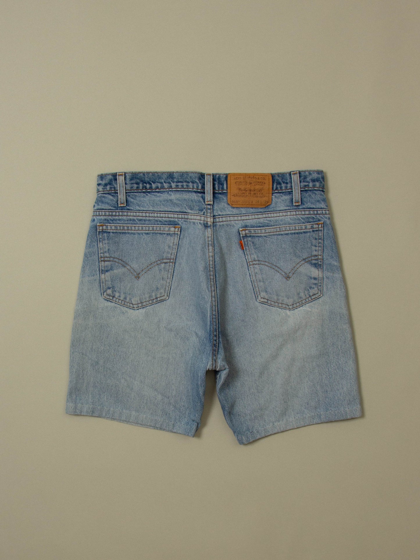 Vtg 1990s Levi's Shorts (34")