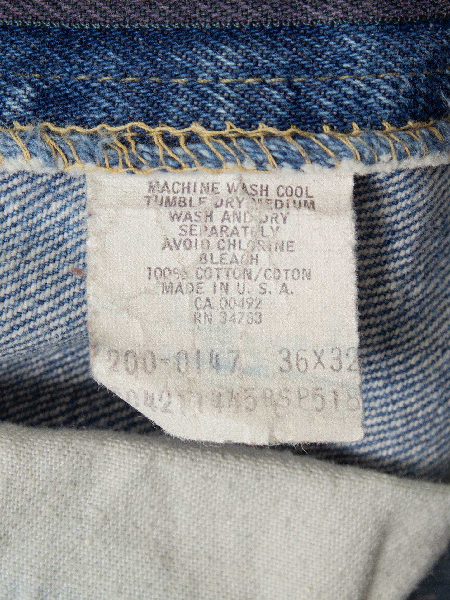 Vtg 1980s Lee Riders Jeans - Made in USA (36x32)