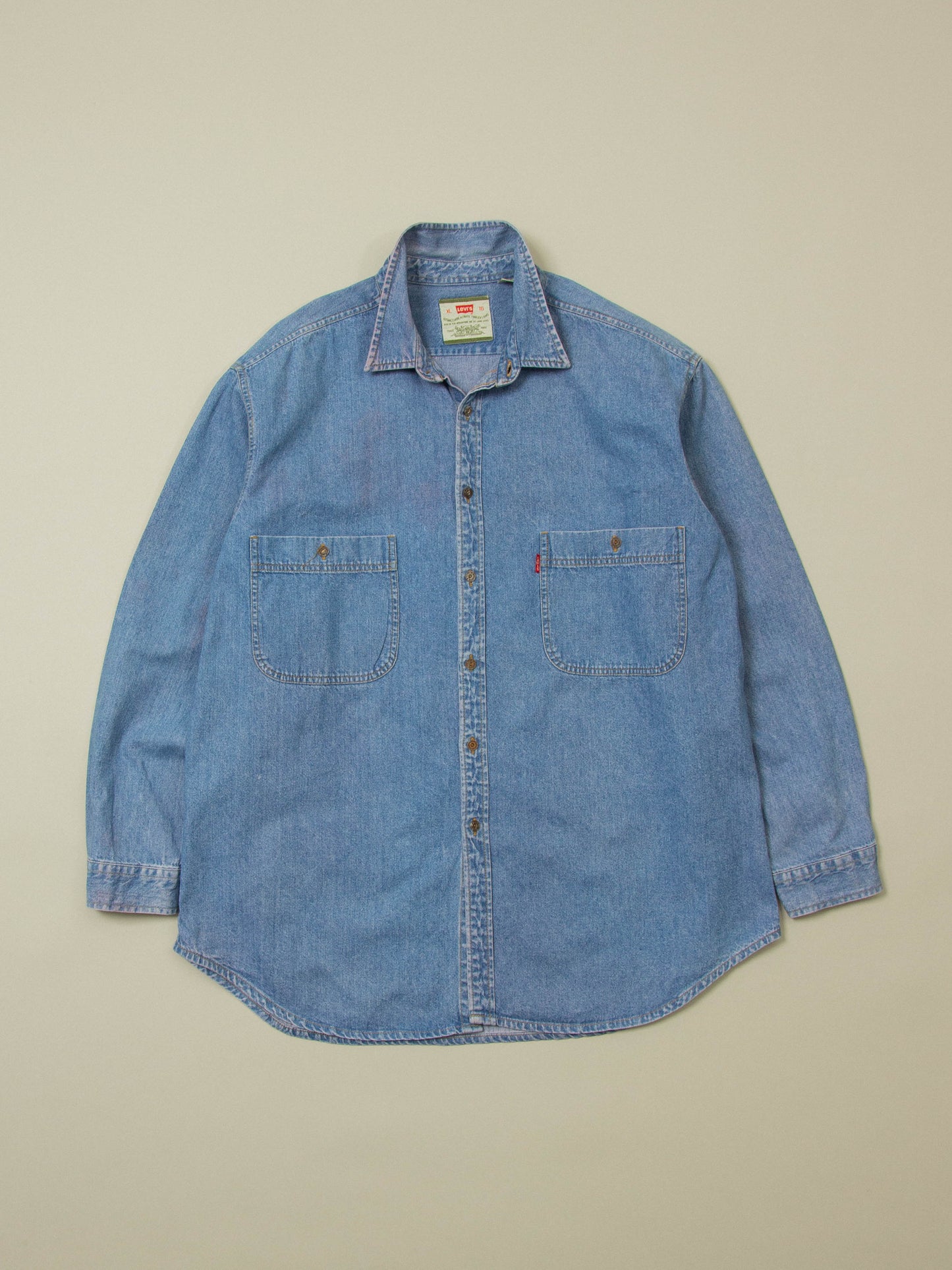 Vtg 1990s Levi's Denim Shirt (XL)