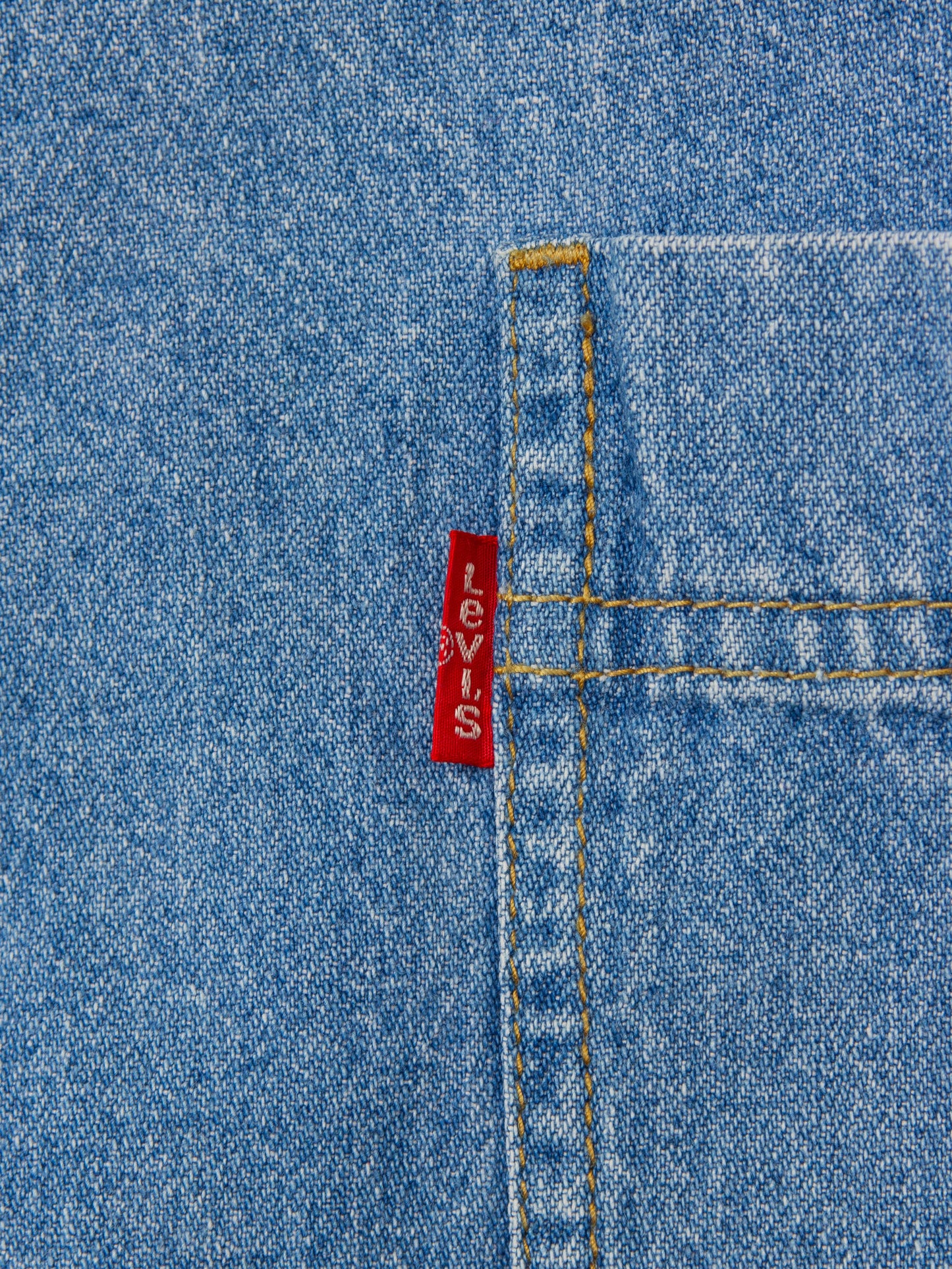Vtg 1990s Levi's Denim Shirt (XL)