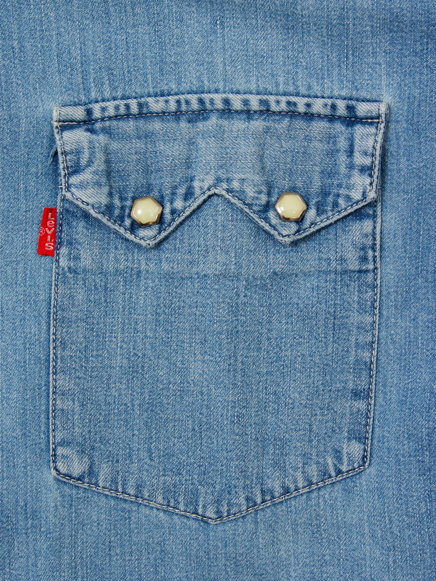 Vtg Levi's Western Denim Shirt (L)
