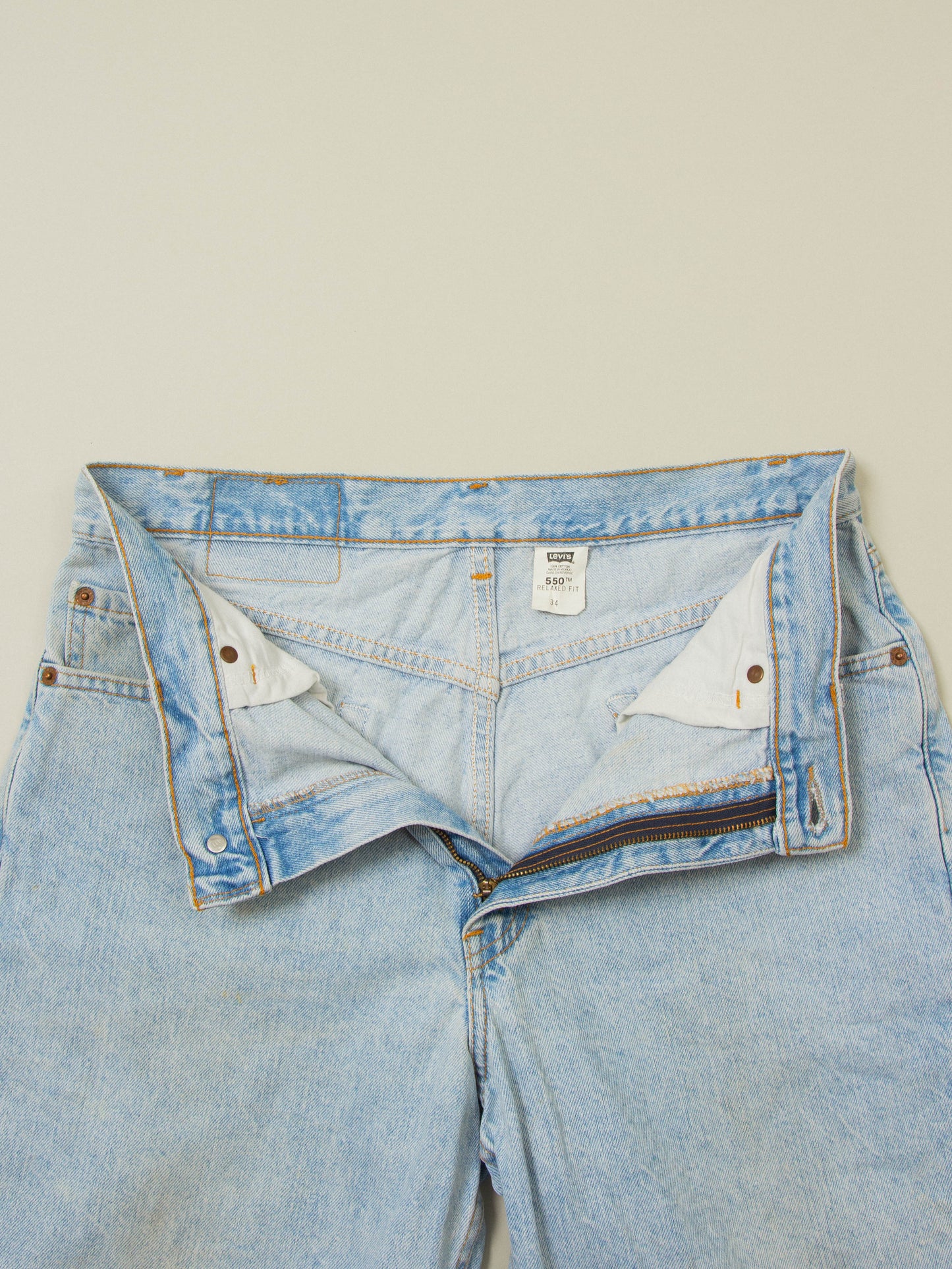 Vtg 1990s Levi's Denim Shorts (34")