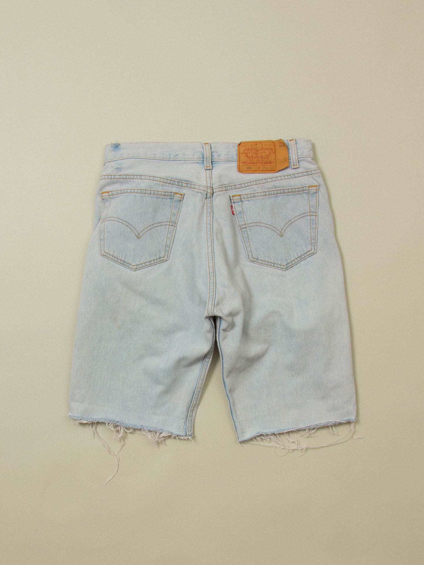 Vtg 1990s Levi's Denim Shorts - Made in USA (32")