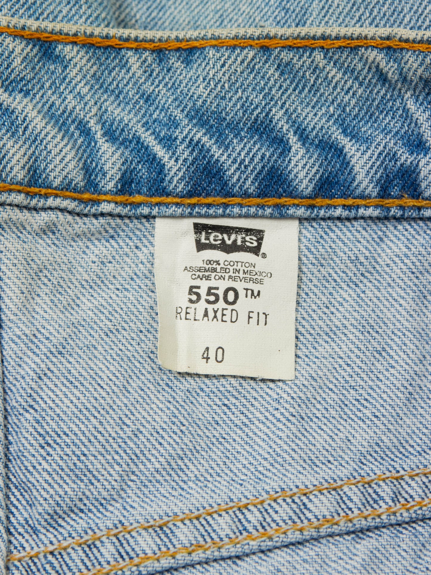 Vtg 1990s Levi's Orange Tab Denim Shorts (40")