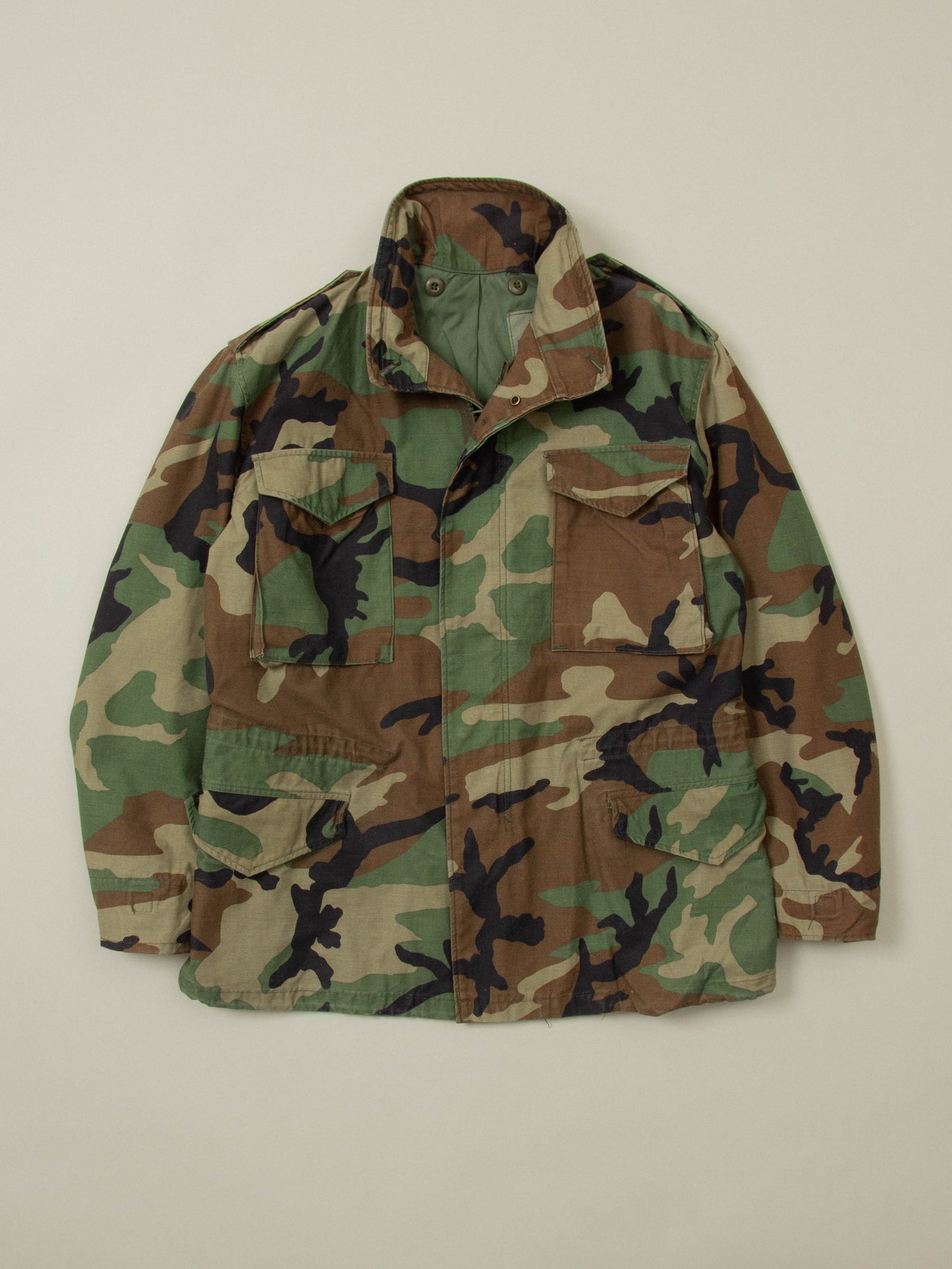 Vtg 1990s US Army M-65 Woodland Field Jacket (M-Reg)