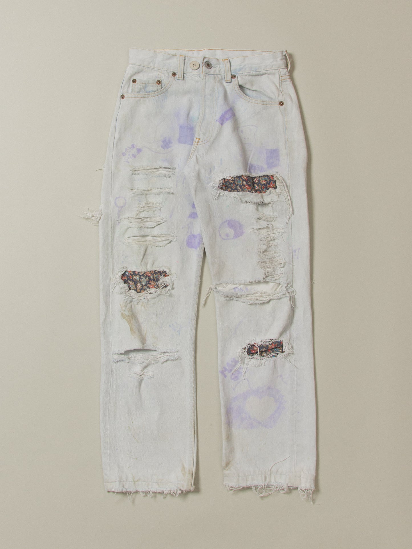 Vtg Customized Levi's 501 Jeans - Made in France (28x26)
