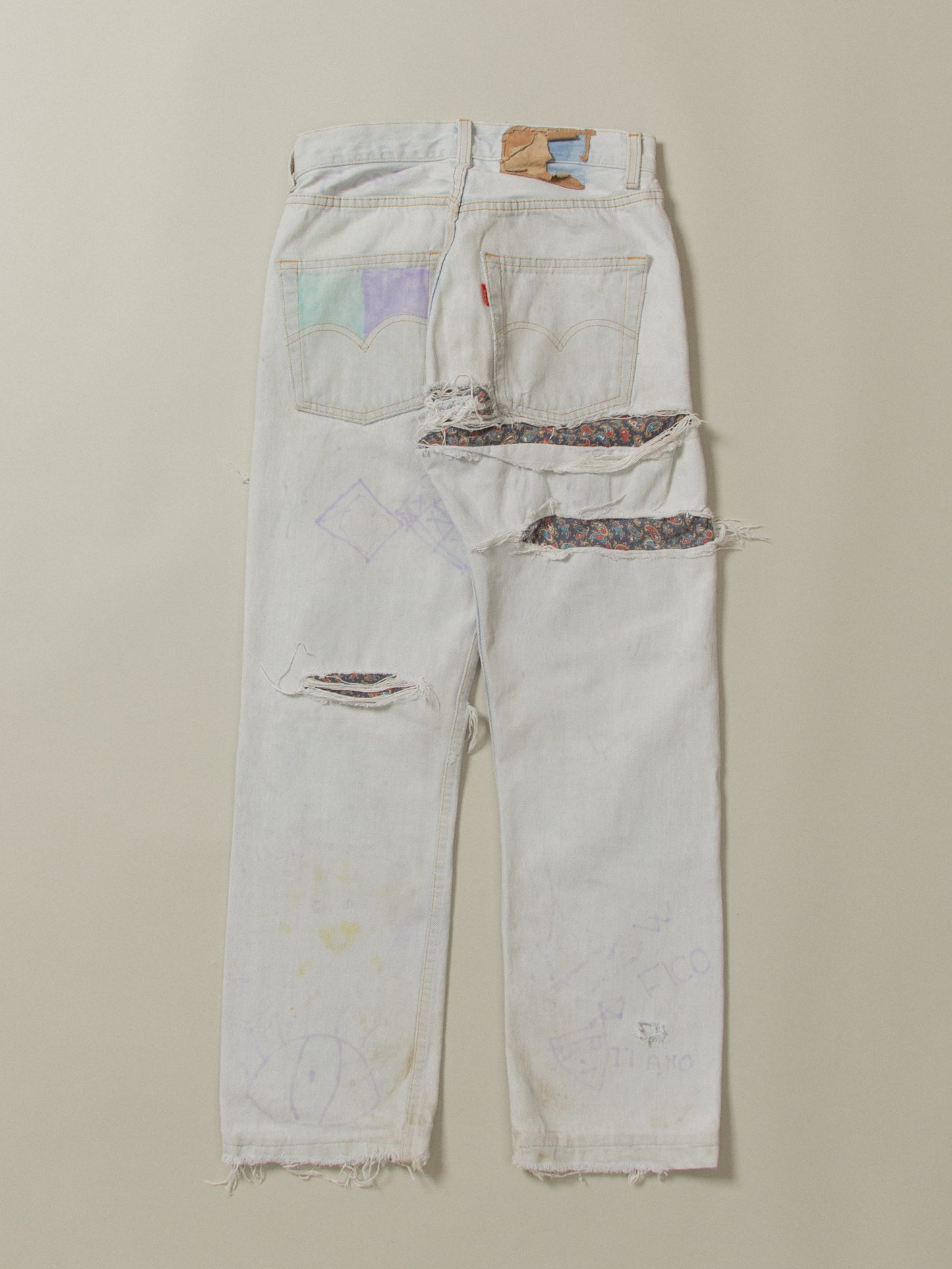 Vtg Customized Levi's 501 Jeans - Made in France (28x26)