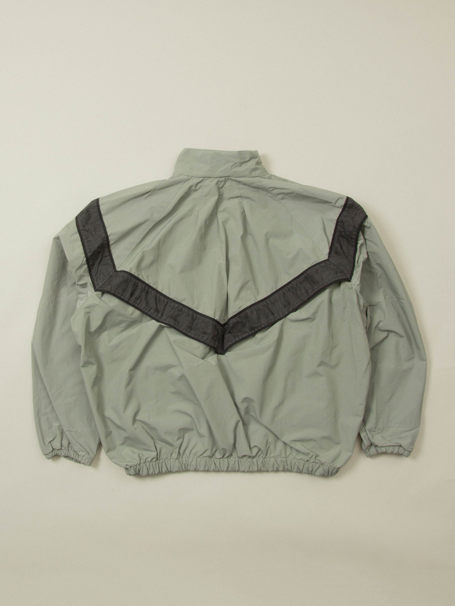 Vtg US Army Physical Training Reflective Windbreaker Jacket