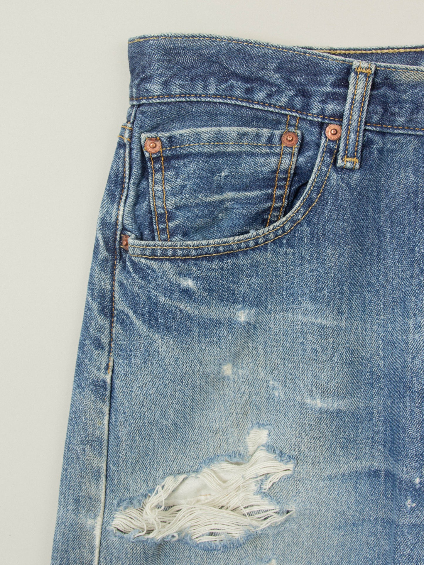 2000s Levi's 501 Jeans (32x34)