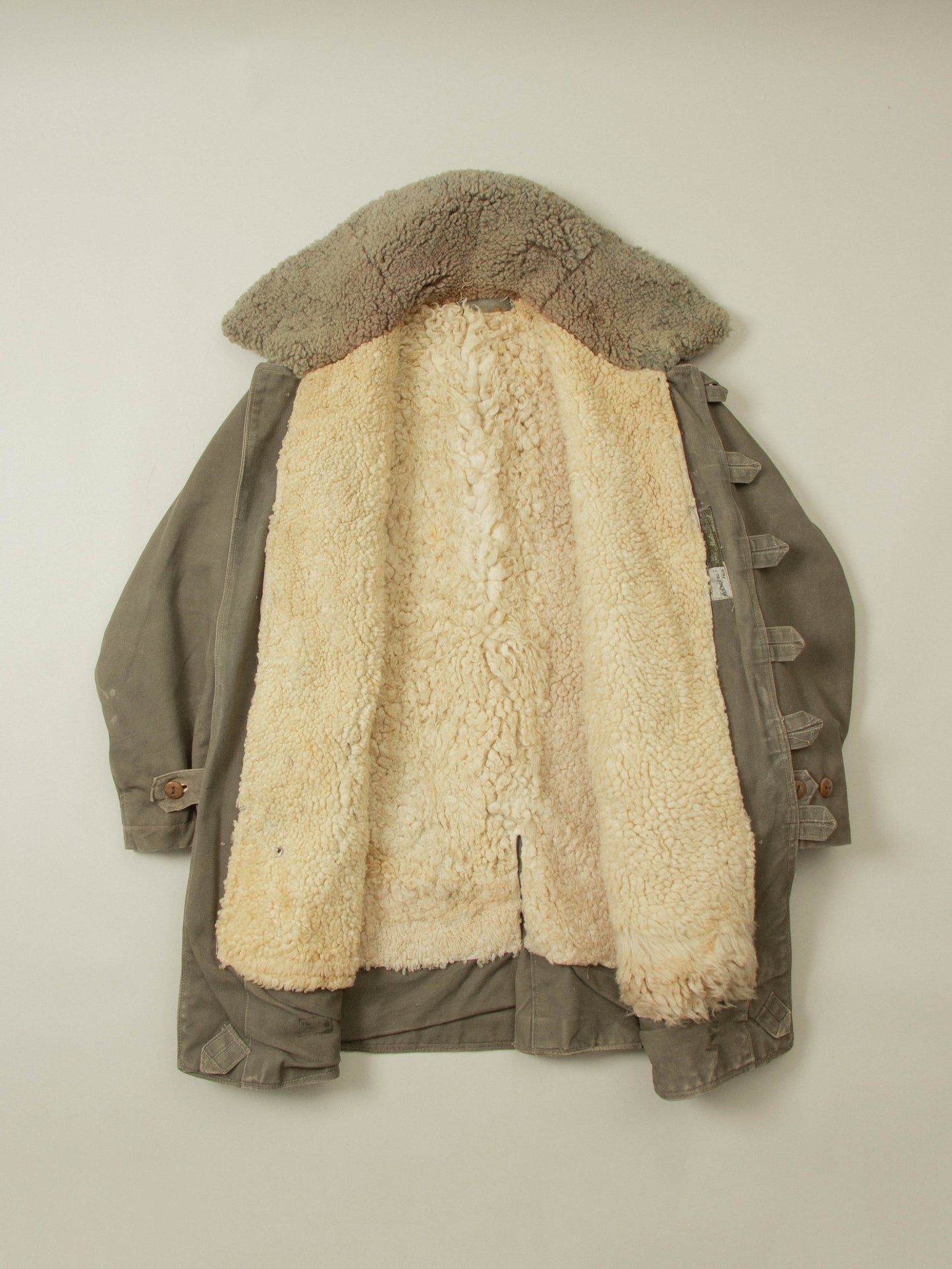 Vtg 1940s Swedish Army Extreme Cold Weather Shearling Coat (L)