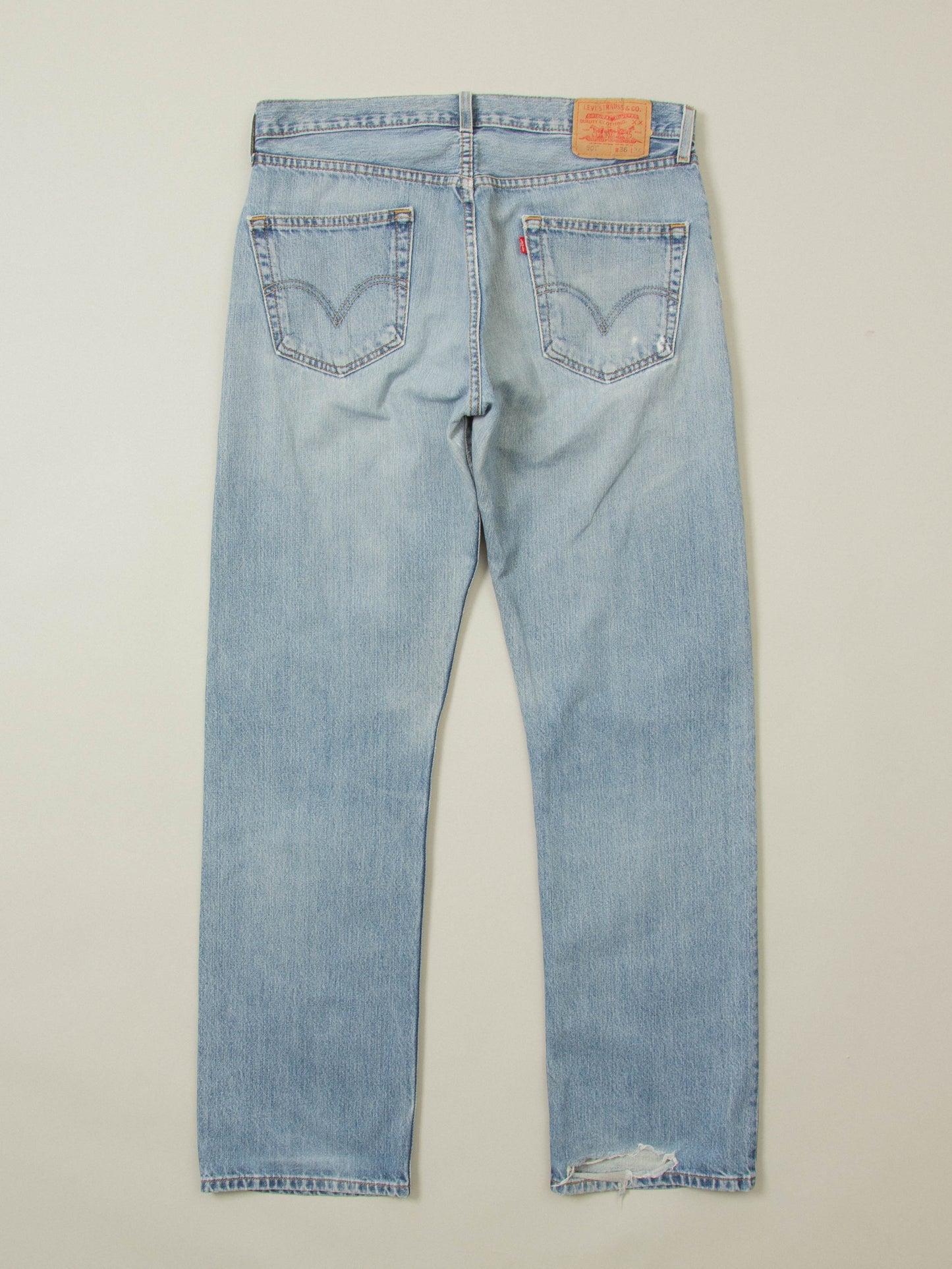 2000s Levi's 501 Jeans (36x34)