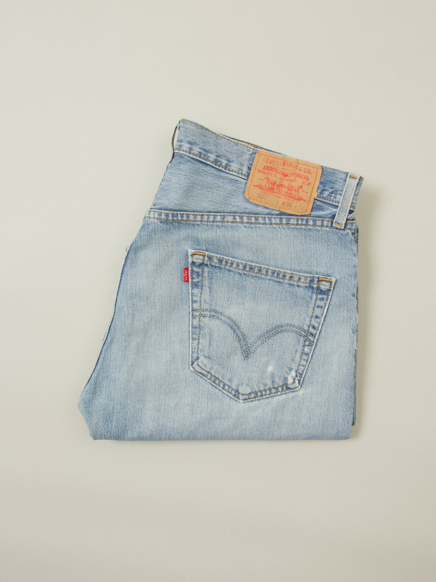 2000s Levi's 501 Jeans (36x34)