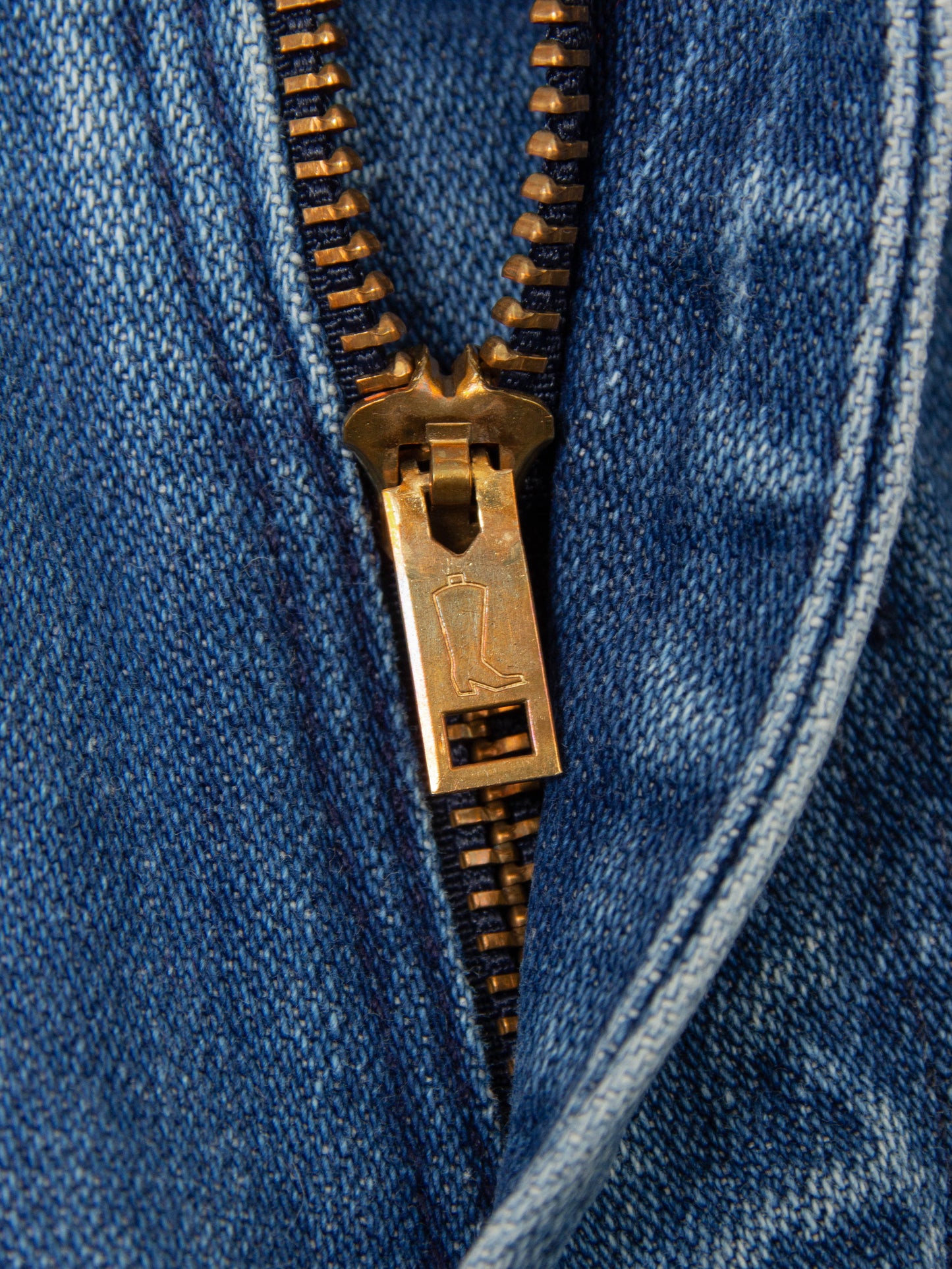 Vtg 1980s Wrangler Bootcut Jeans - Made in USA (34x32)