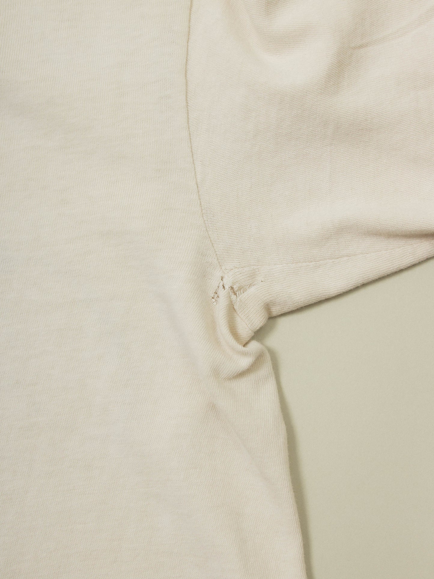 Vtg 1980s Belton Single Stitch Tee - Made in USA (S)