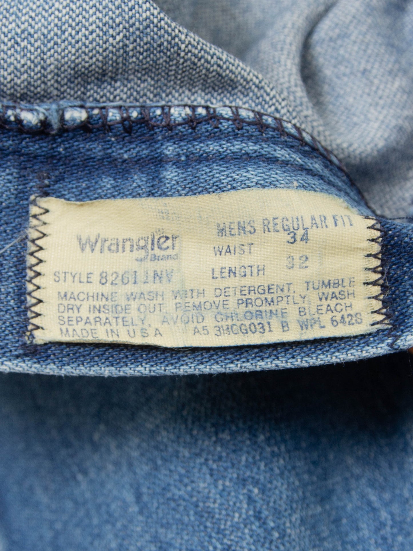 Vtg 1980s Wrangler Bootcut Jeans - Made in USA (34x32)