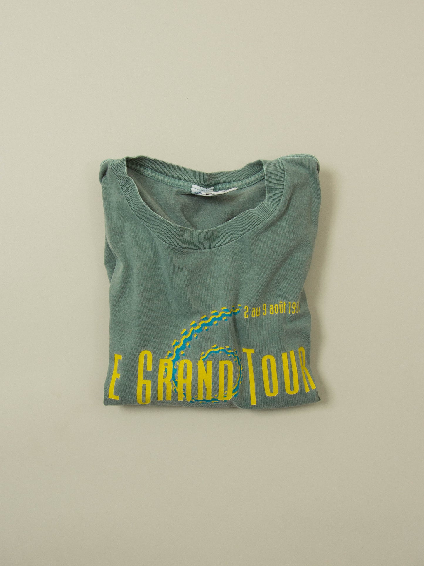 Vtg 1990s Le Grand Tour Single Stitch Tee - Made in Canada (L)