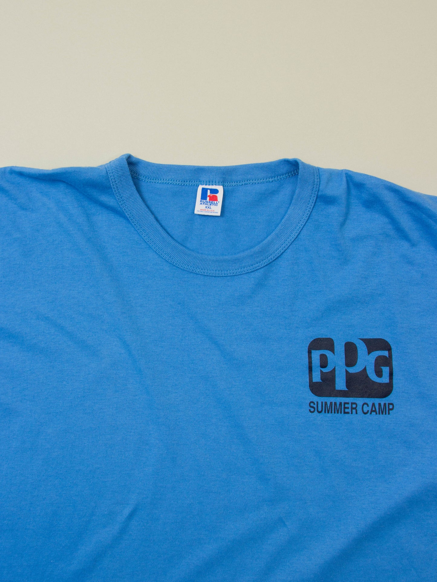 Vtg 1990s Russell Athletic Graphic Tee - Made in USA (XXL)