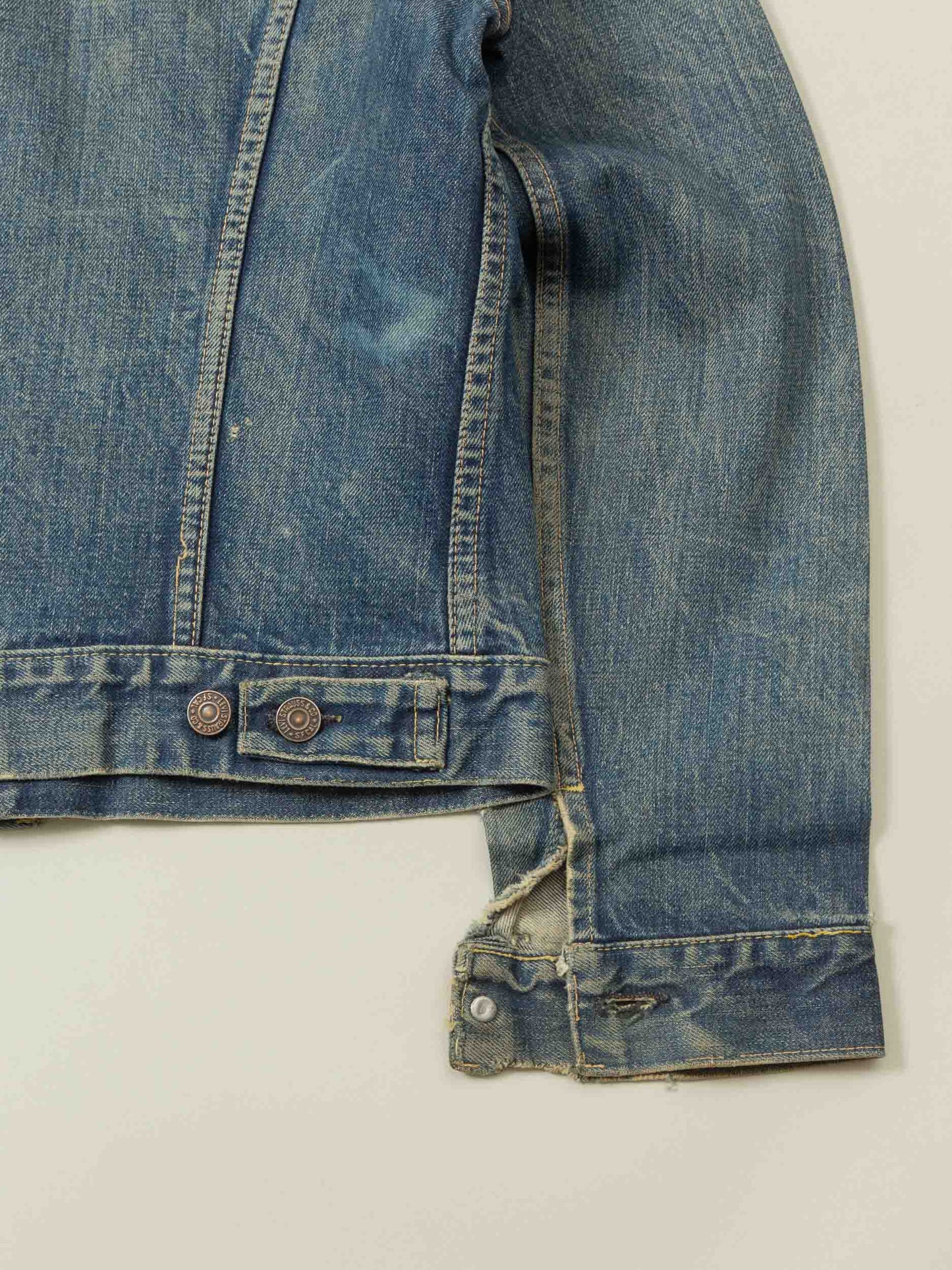 Vtg 1960s Levi's 557 Big E Denim Jacket (M)