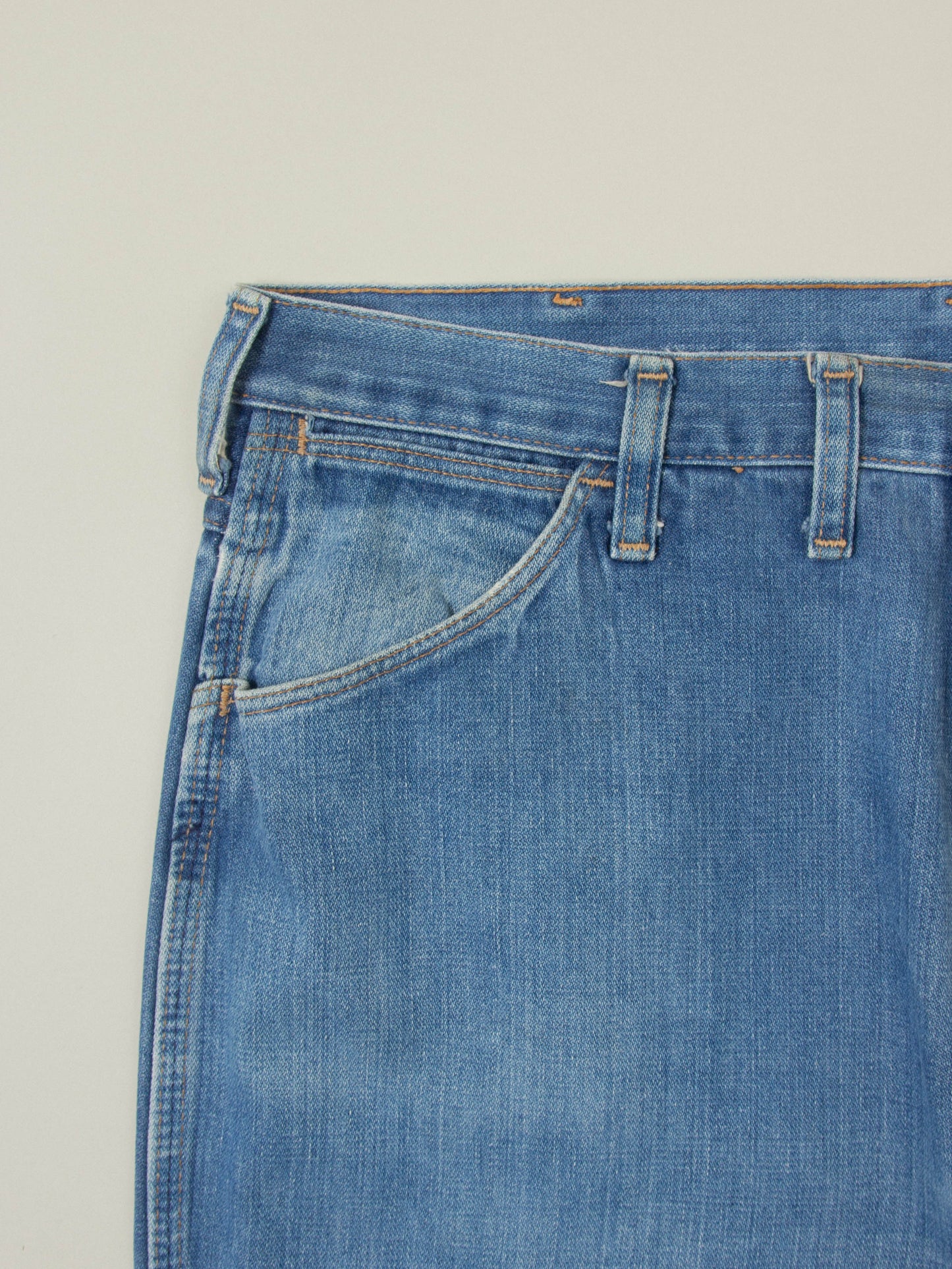 Vtg 1970s Wrangler Bootcut Jeans – Made in USA (38x31)