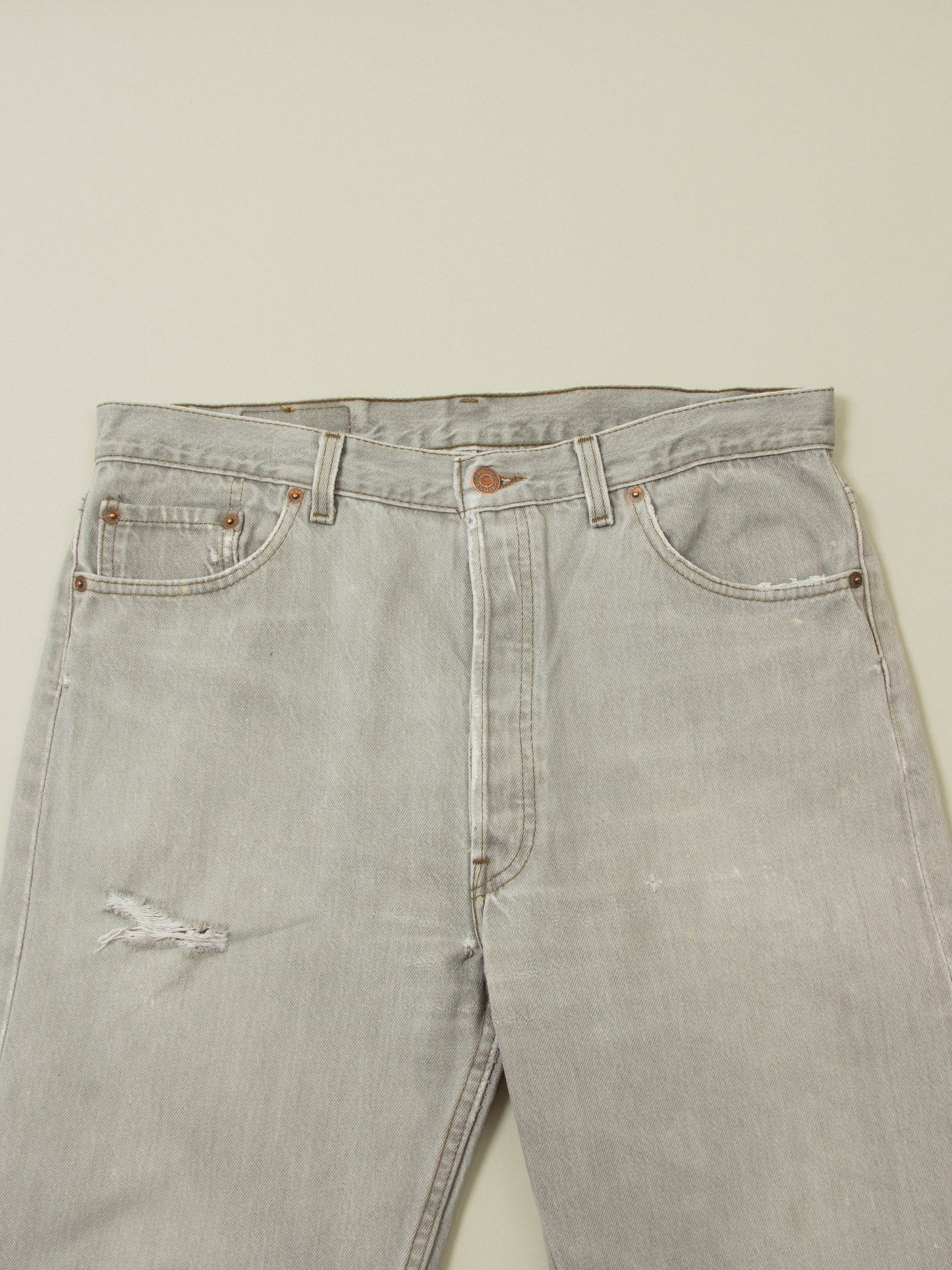Vtg 1990s Levi's 501 Jeans - Made in USA (34x28)