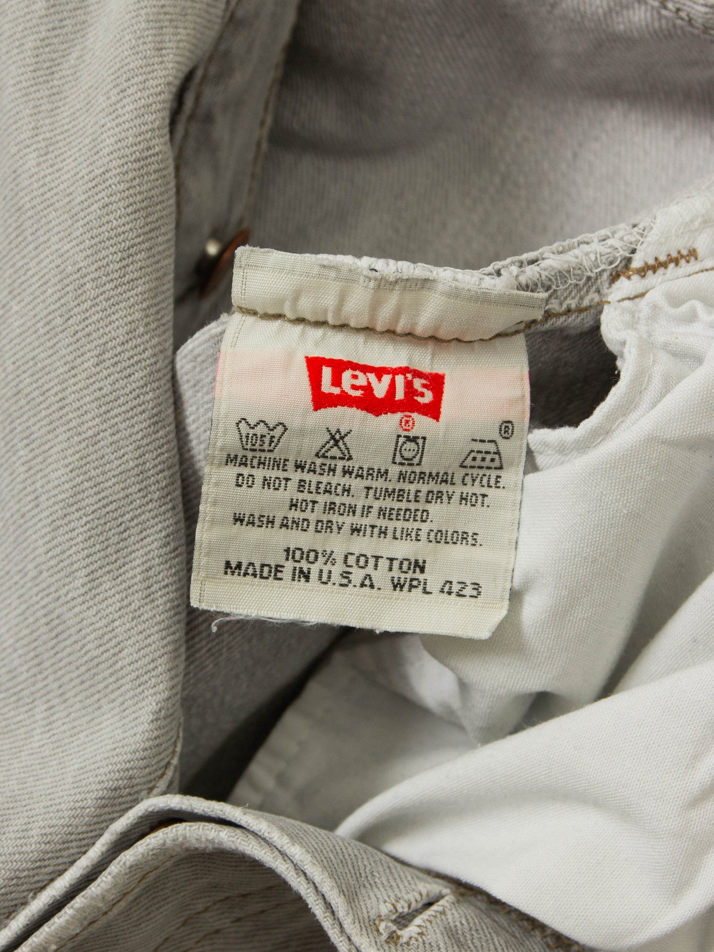 Vtg 1990s Levi's 501 Jeans - Made in USA (34x28)