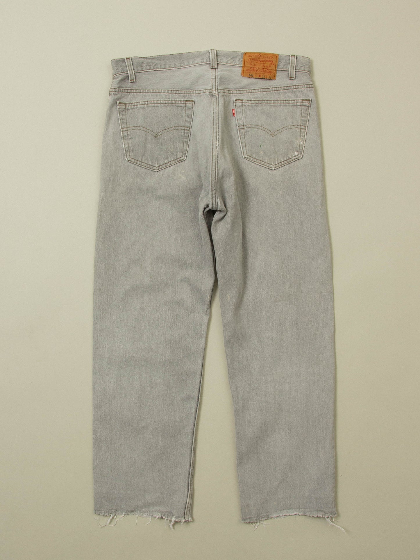 Vtg 1990s Levi's 501 Jeans - Made in USA (34x28)