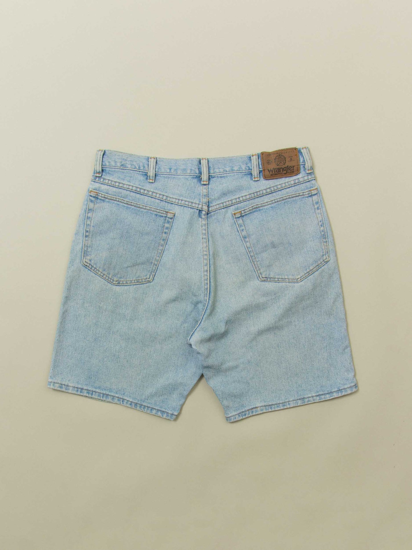 Vtg Wrangler Denim Shorts (34")