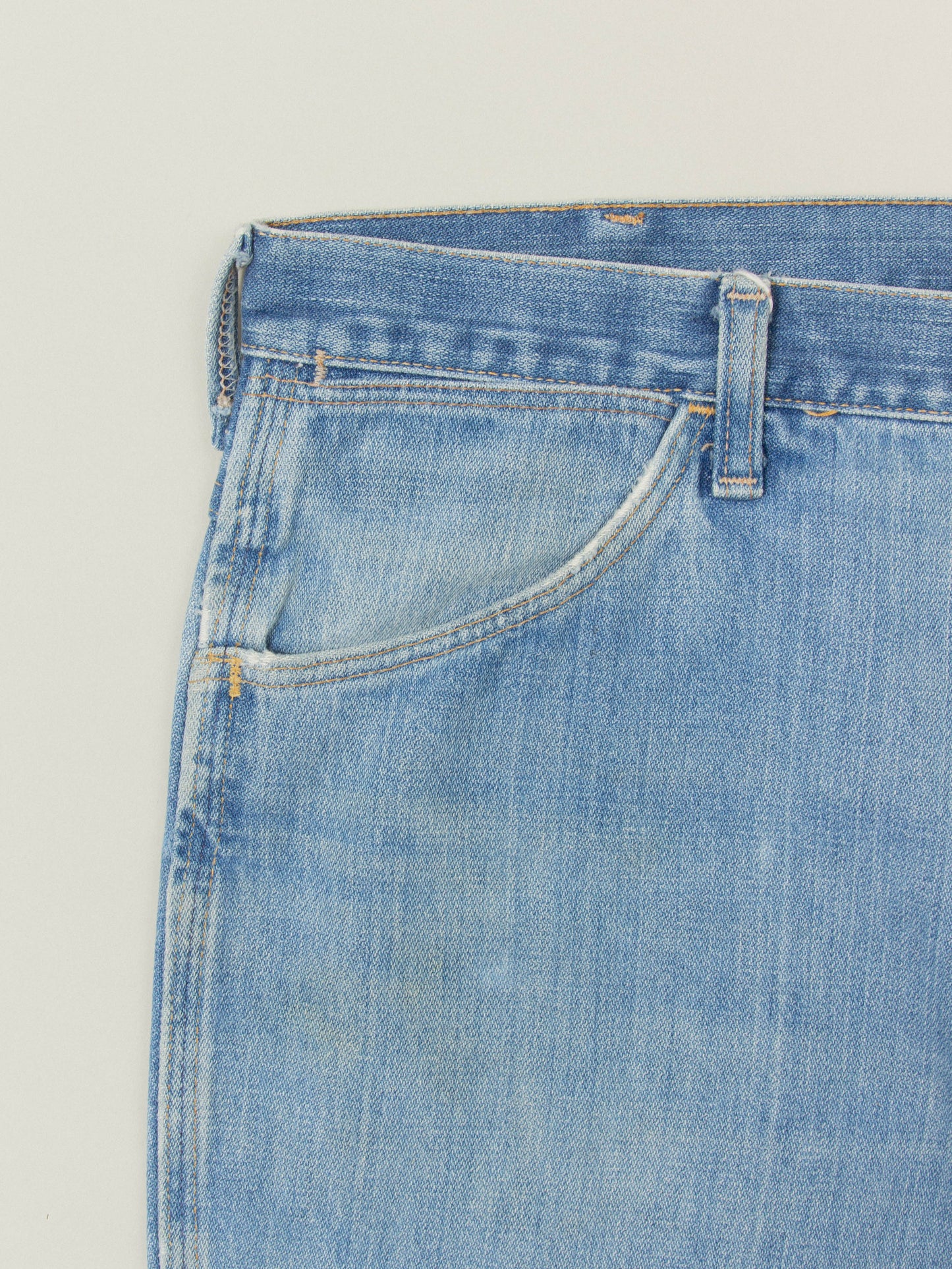 Vtg 1970s Wrangler Bootcut Jeans – Made in USA (34x31)