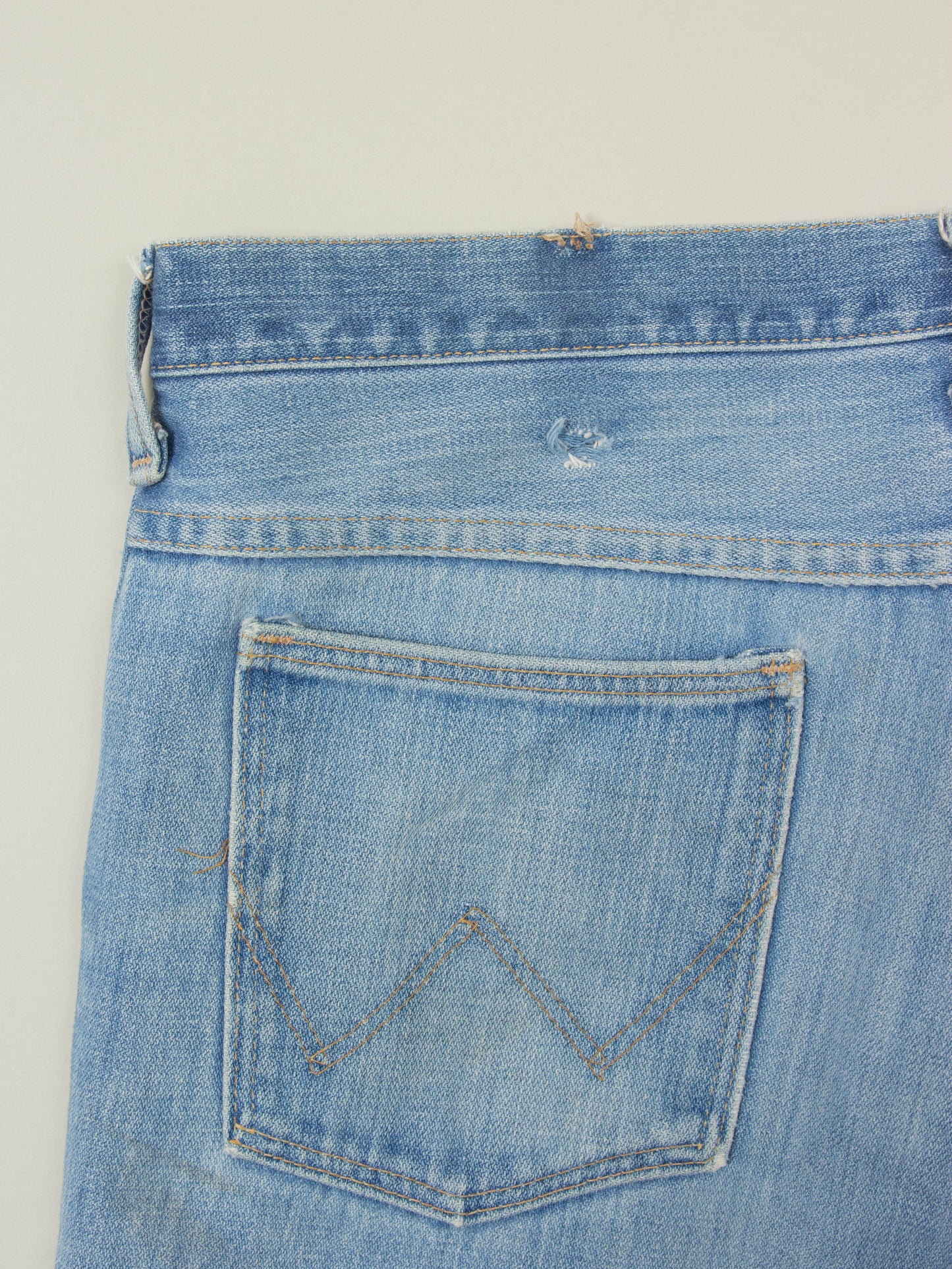Vtg 1970s Wrangler Bootcut Jeans – Made in USA (34x31)