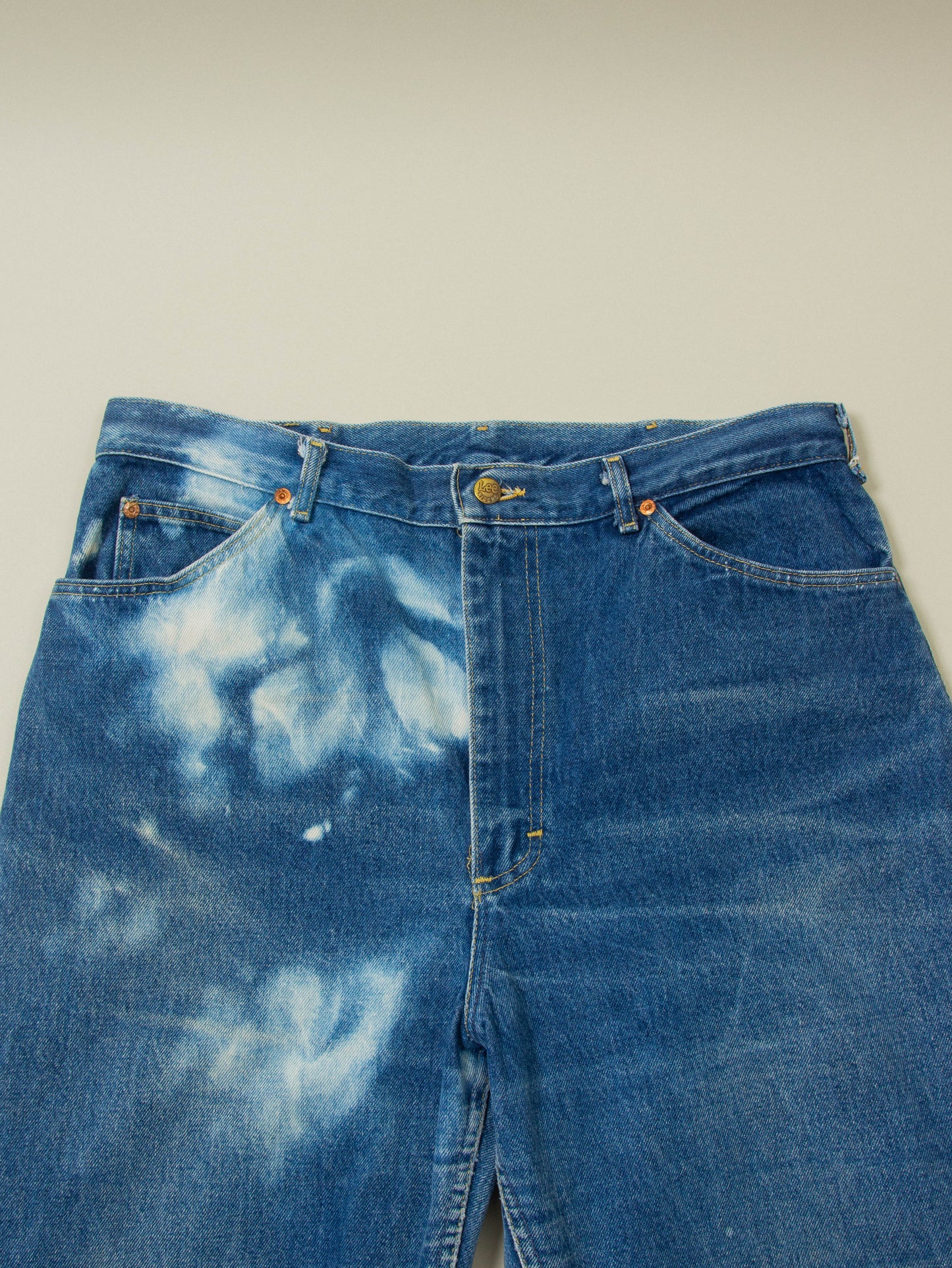 Vtg 1980s Lee Riders Bleached Jeans - Made in USA (36x33)
