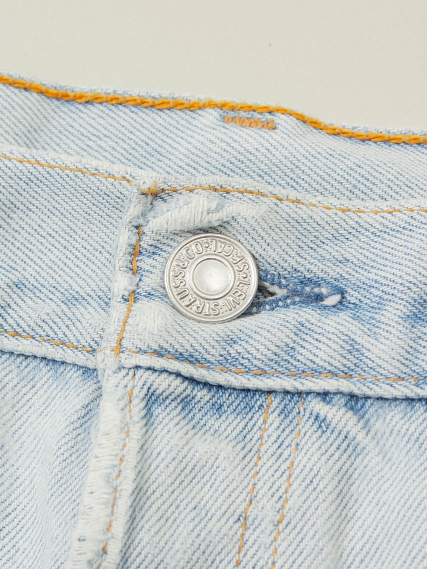 Vtg 1990s Levi's 501 Jeans (32x30)