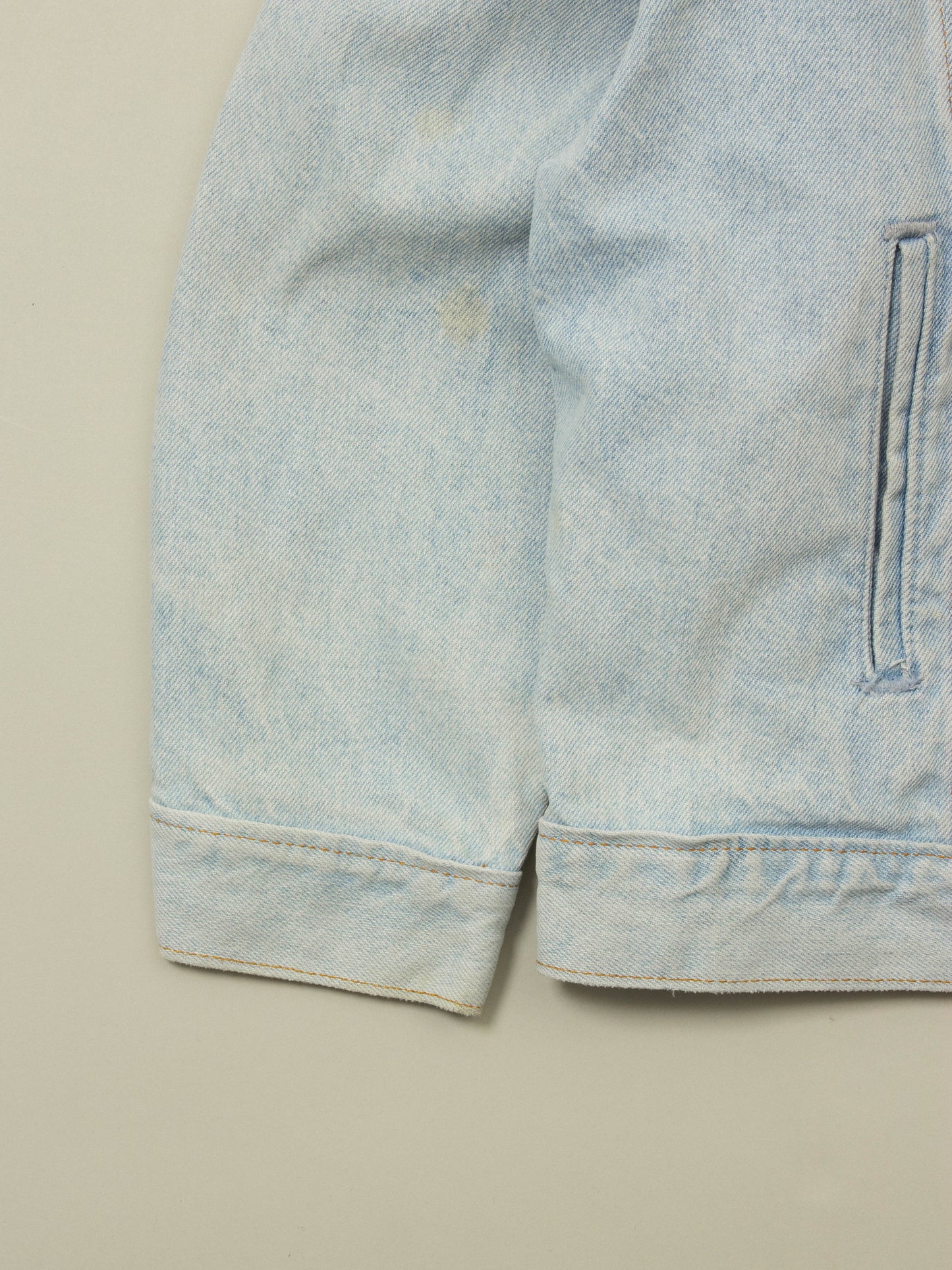 Vtg 1980s Levi's Denim Jacket - Made in USA (XL)