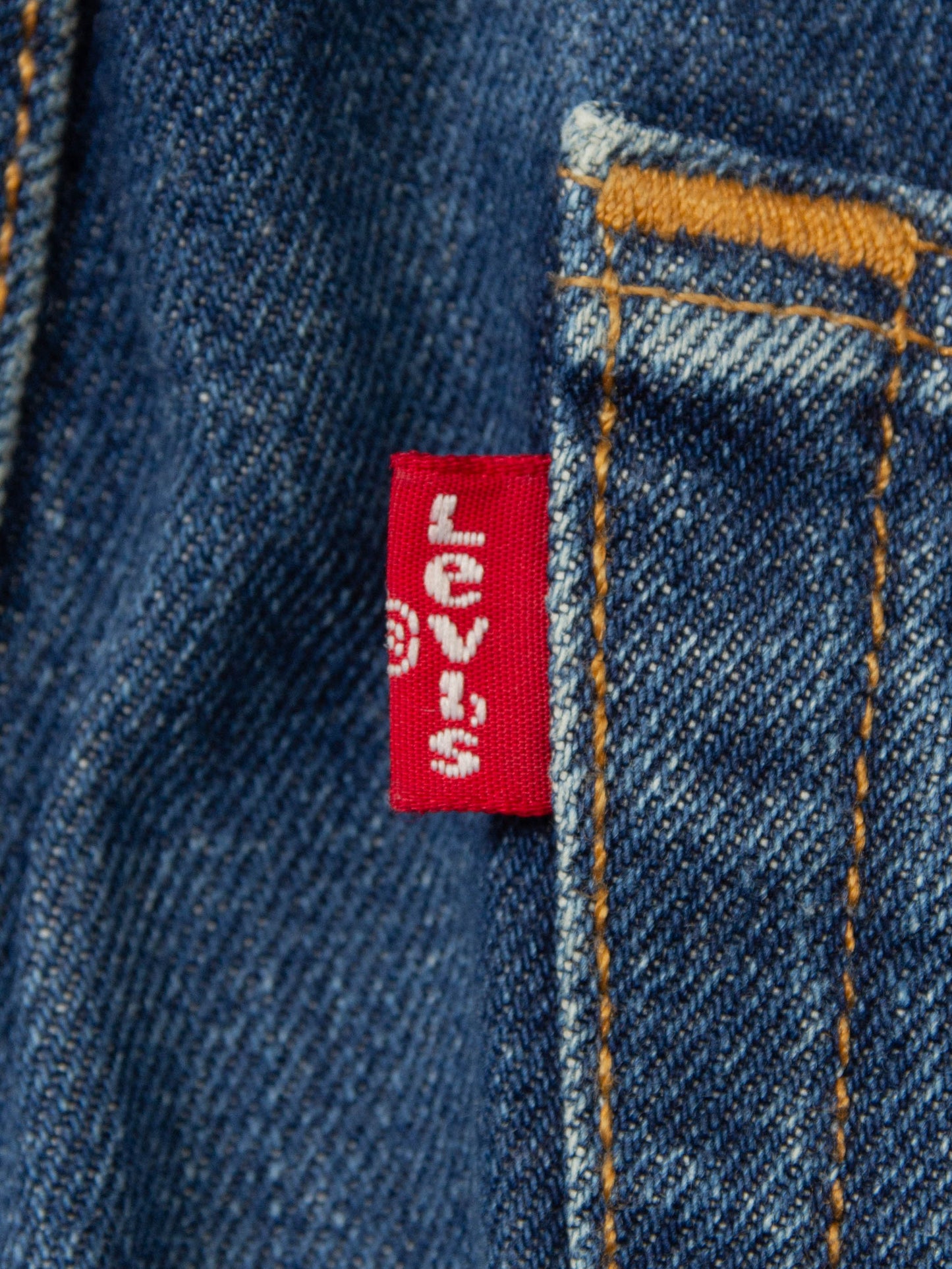 2000s Levi's 501 (36x34)