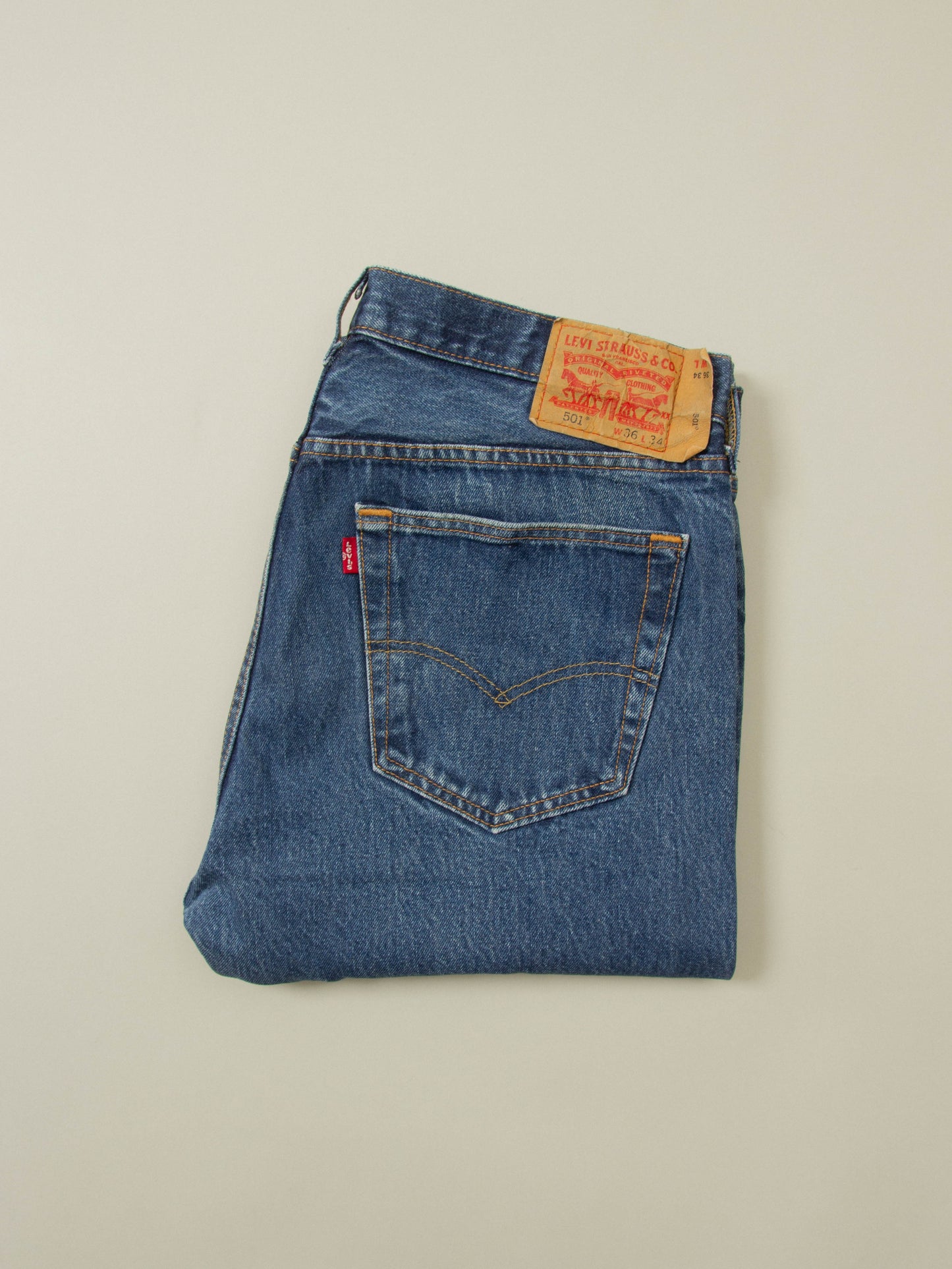 2000s Levi's 501 (36x34)