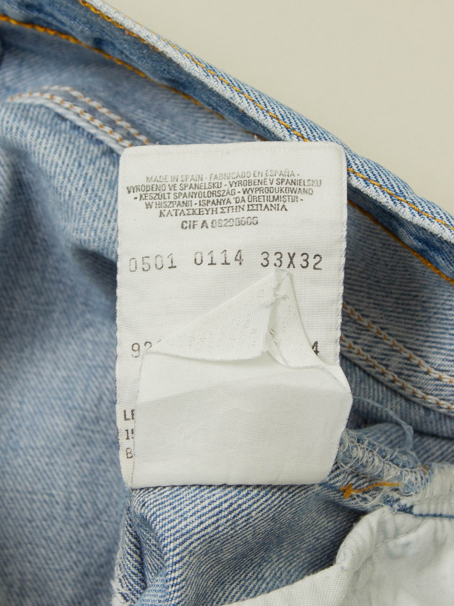 Vtg 1990s Levi's 501 Jeans - Made in Spain (32x31)