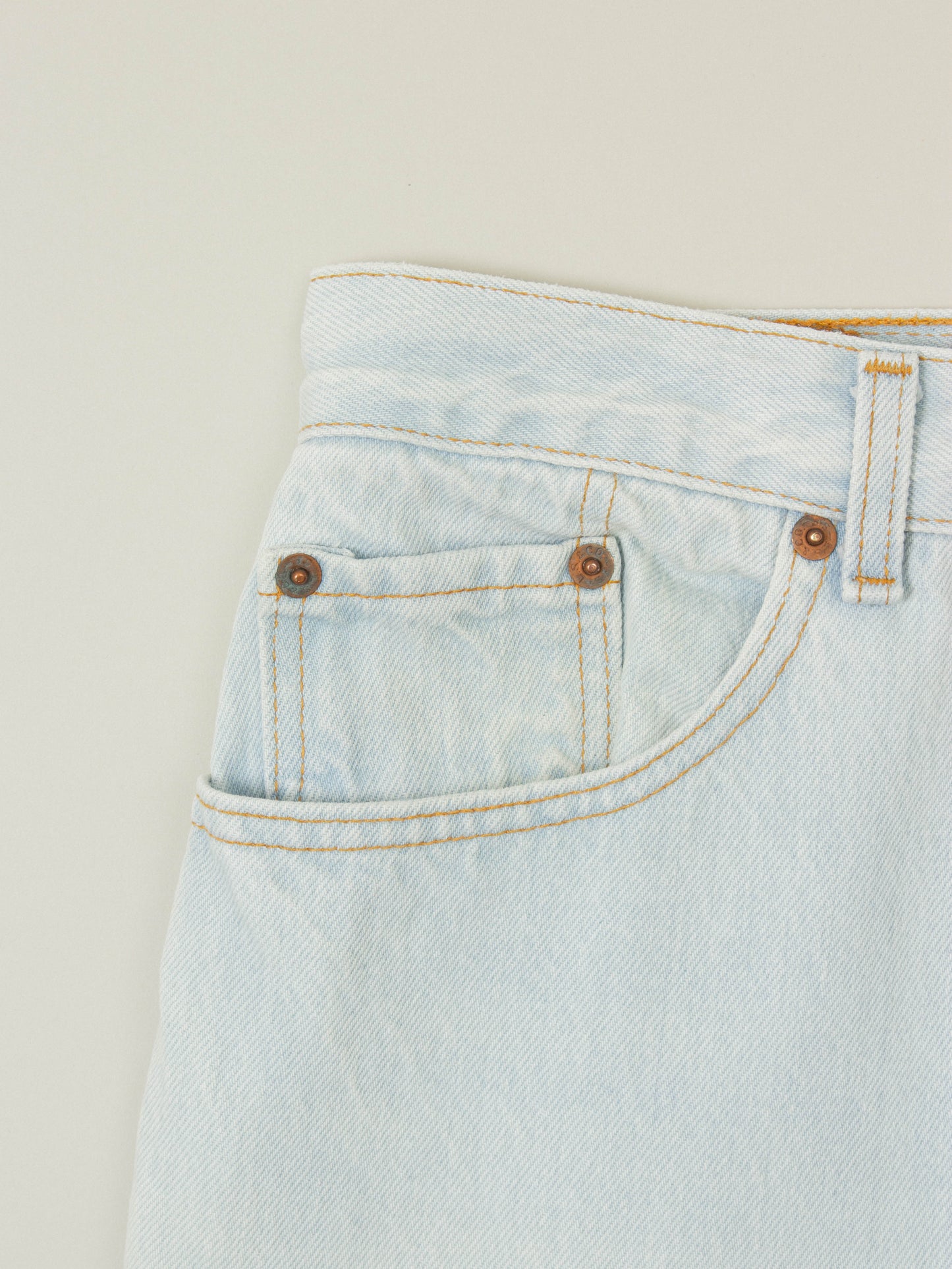 Vtg 1990s Levi's 901 Jeans - Made in France (28x32)