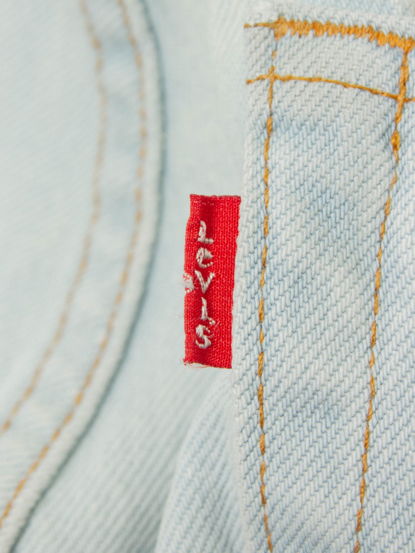 Vtg 1990s Levi's 901 Jeans - Made in France (28x32)