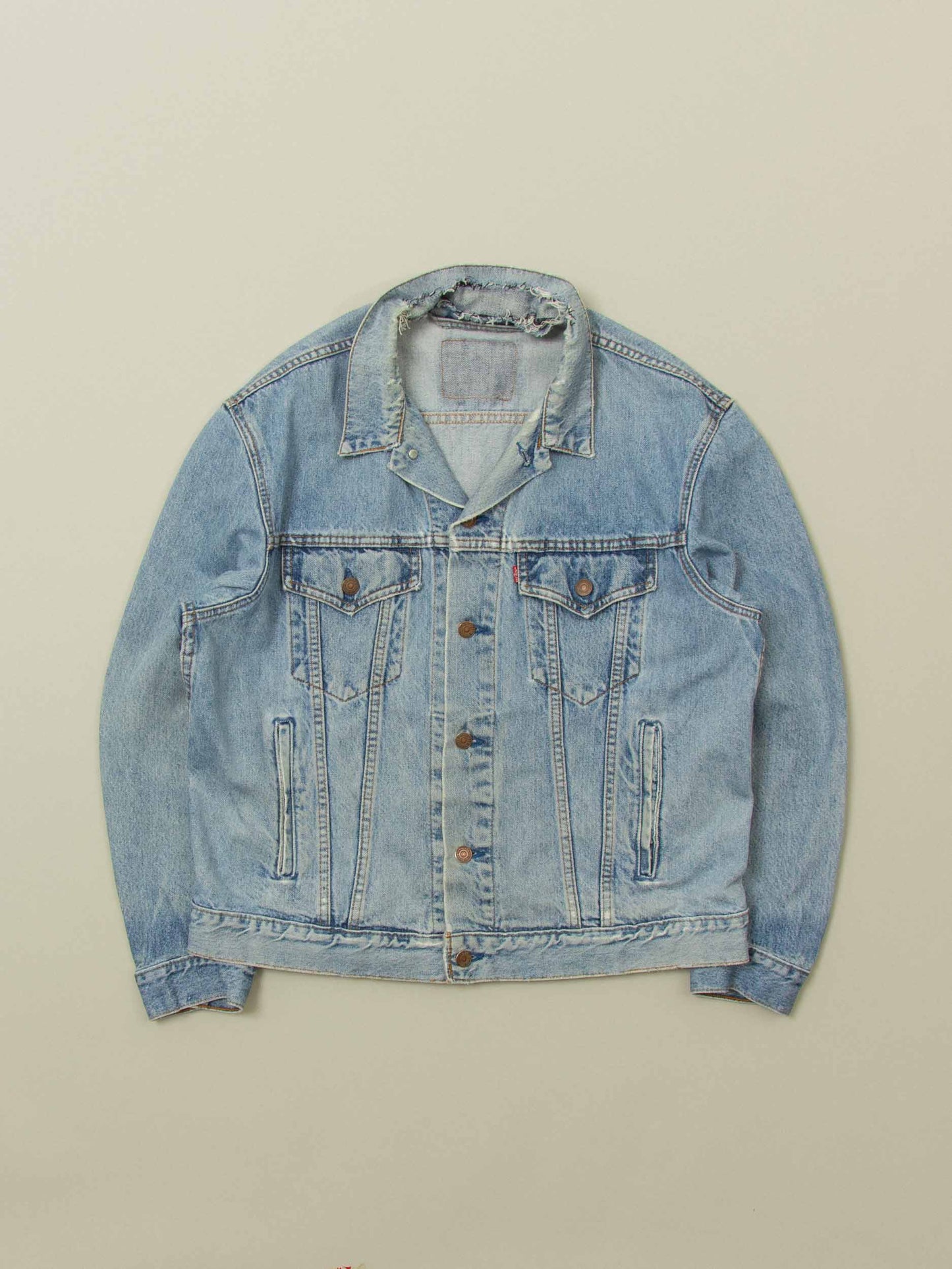 Vtg 1990s Levi's Denim Jacket – Made in Canada (M/L)