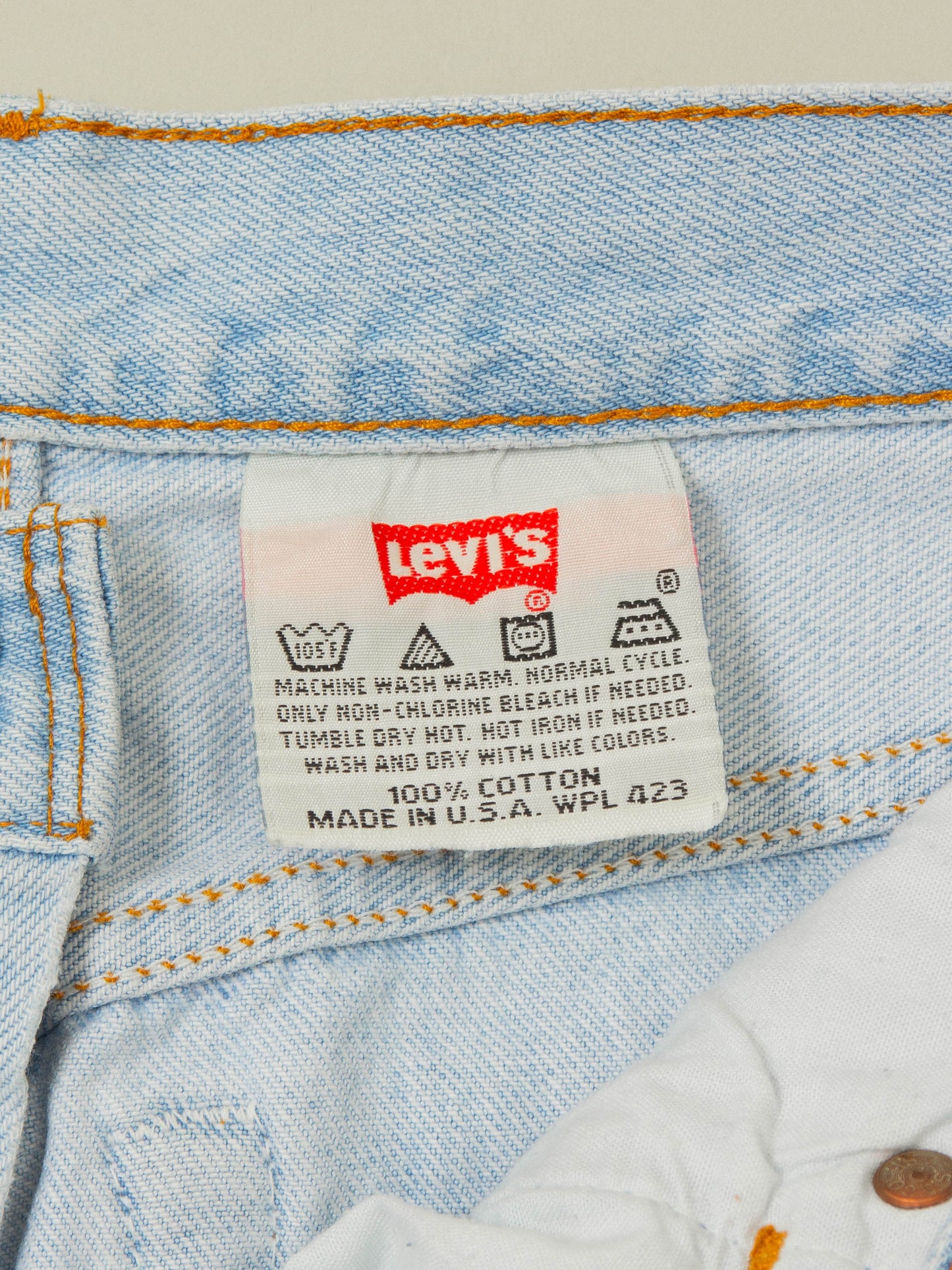 Vtg 1990s Levi's 501 Women's Jeans - Made in USA (26x31)