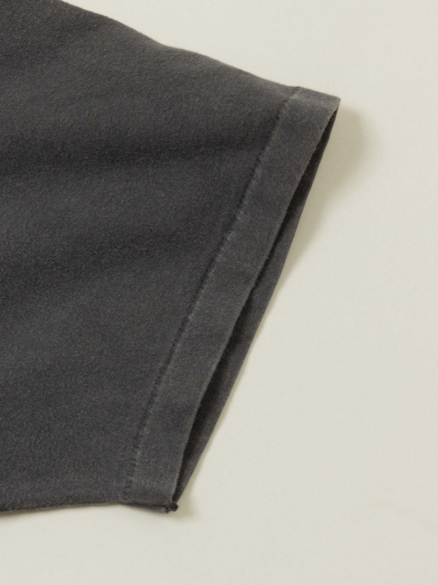 Vtg 1990s 'American Mammals' Single Stitch Faded Tee – Made in USA (M)