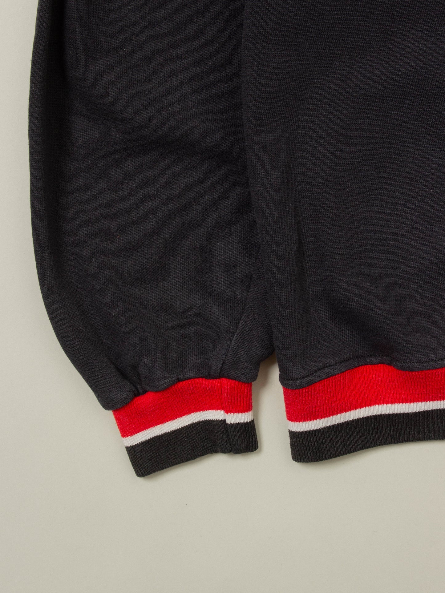 Vtg 1990s Champion 'Ringer' Sweatshirt - Made in USA (L)