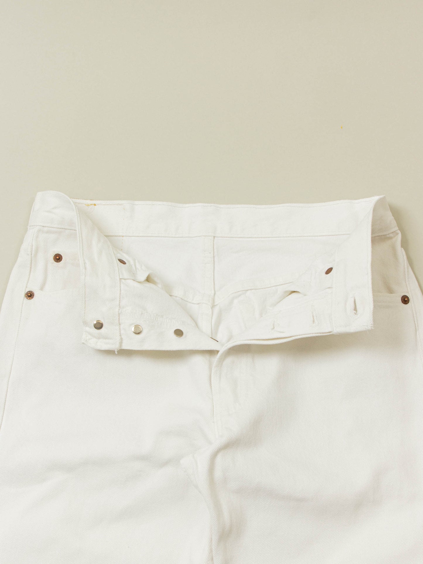 Vtg 1980s White Levi's 501 Jeans – Made in USA (30x32)