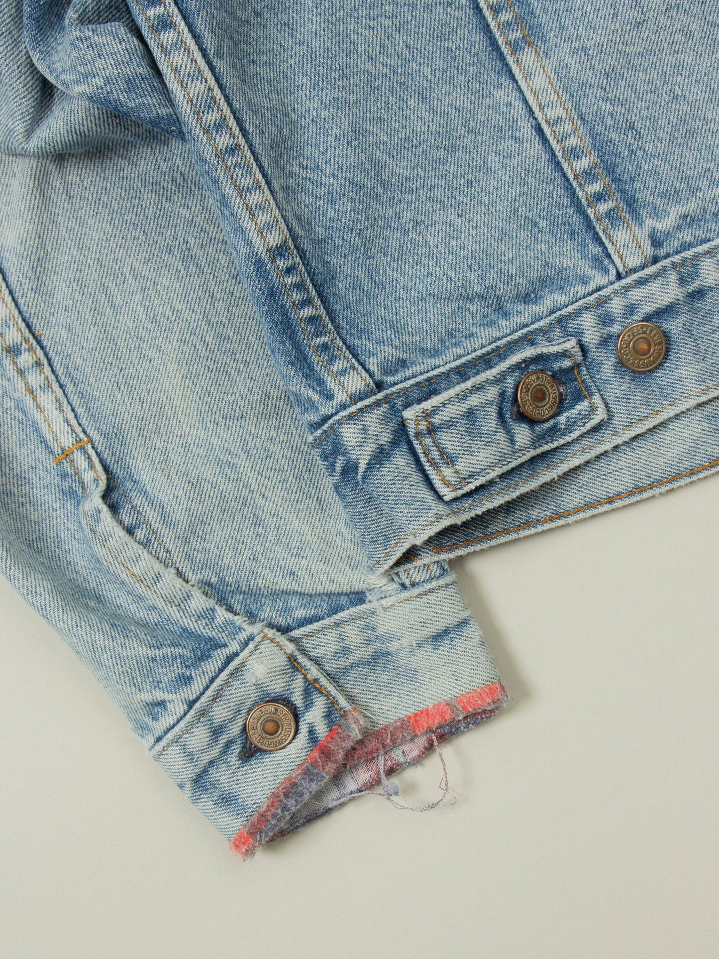 Vtg 1980s Levi's Denim Trucker Jacket (S)