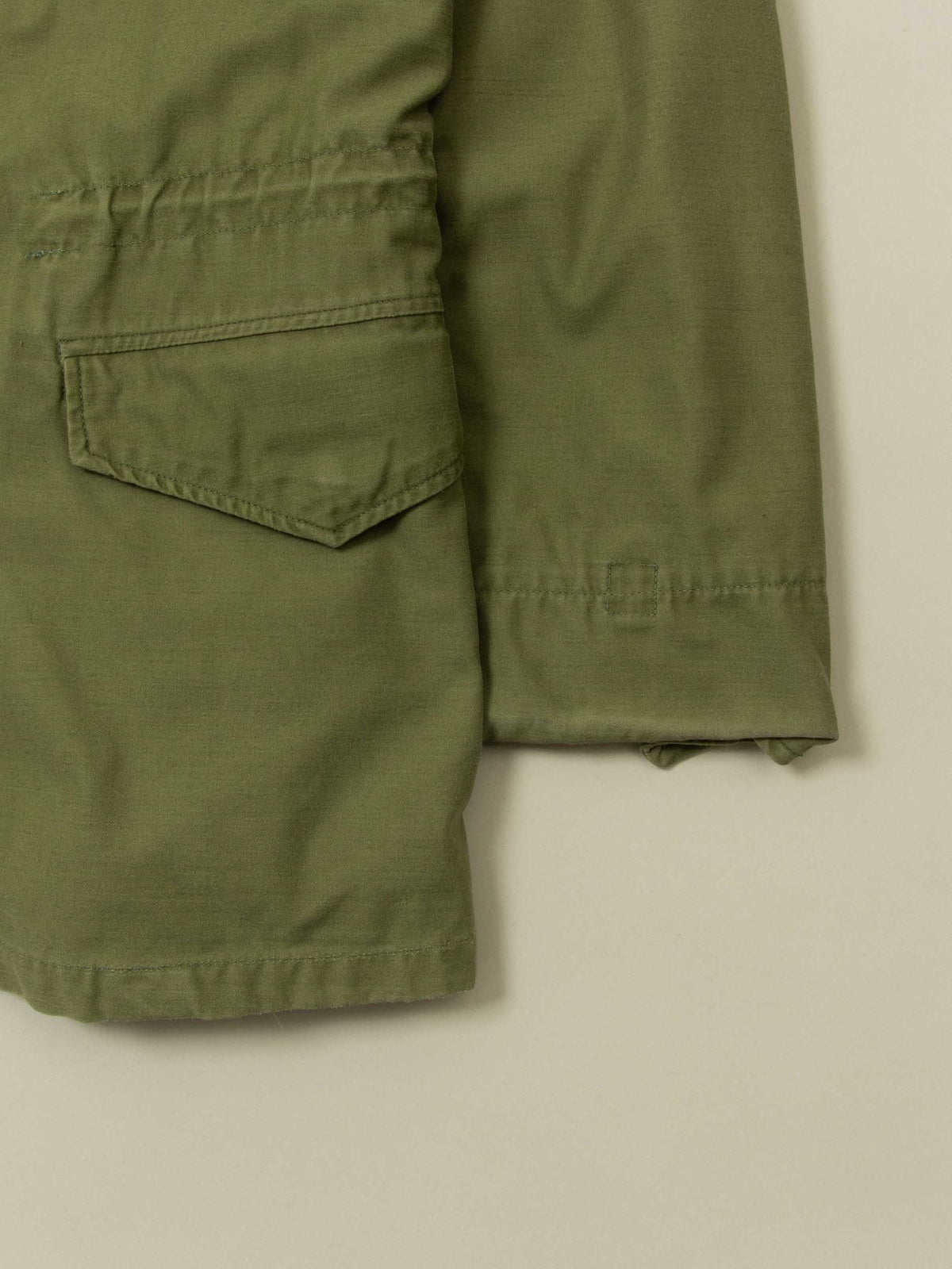 Vtg 1970s USAF M-65 Field Jacket (M/L)