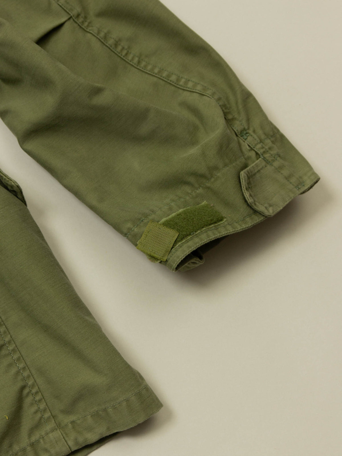 Vtg 1970s USAF M-65 Field Jacket (M/L)