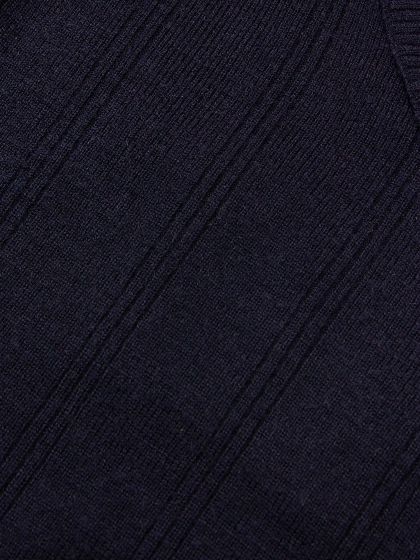 Vtg 1980s V-Neck Wool Sweater